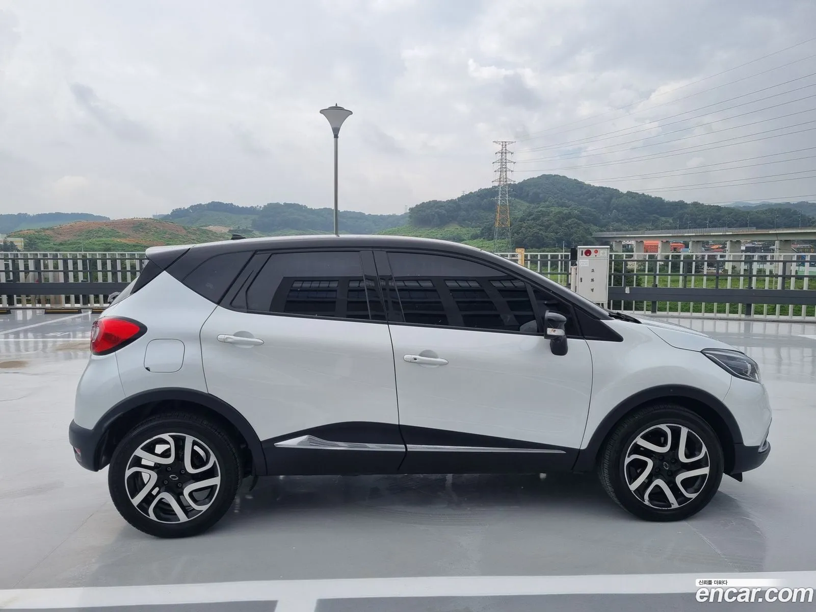 Renault Samsung Qm3 Re Signature 2017 - фотография 5758