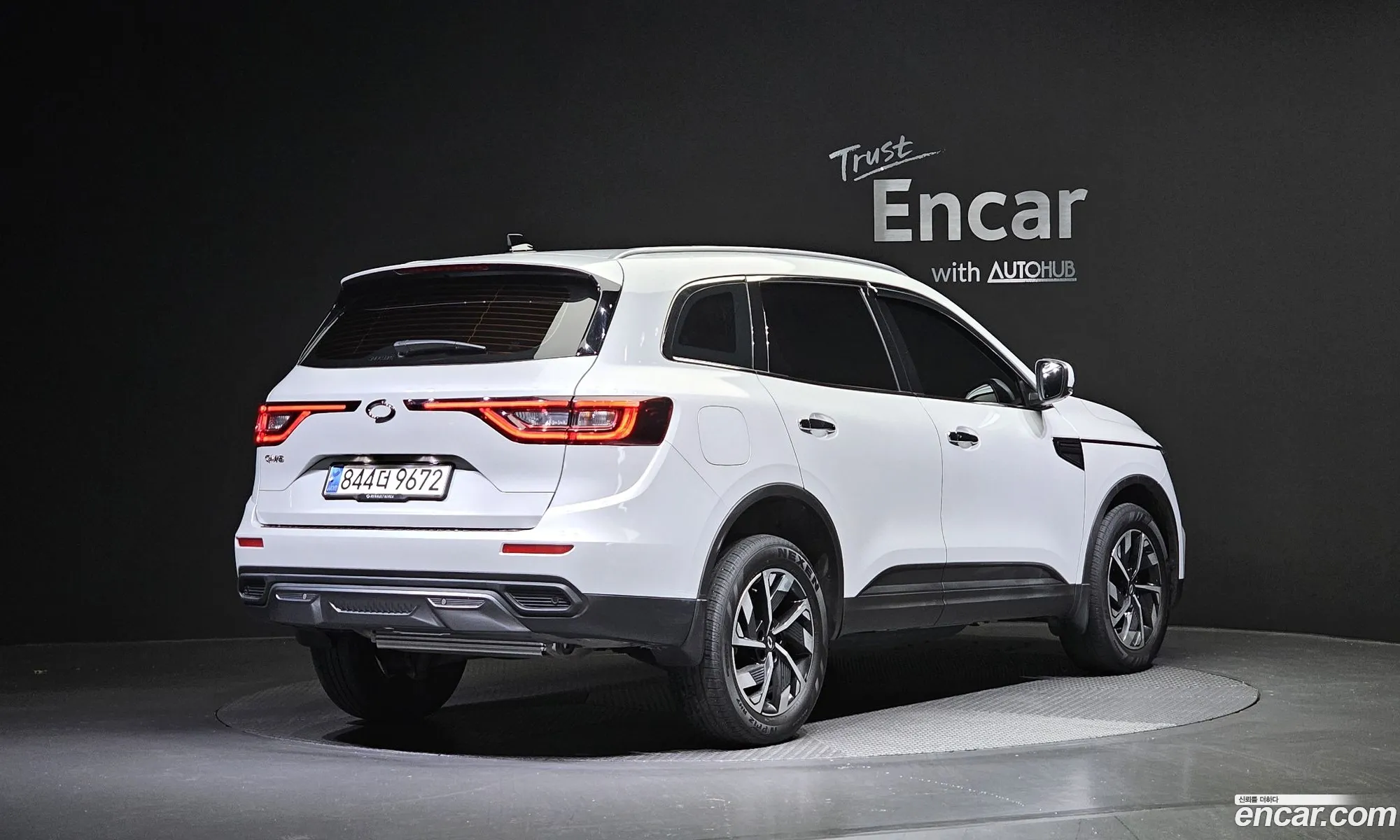 Renault Samsung Qm6 Quest 20 Lpe Le 2Wd 2023 - фотография 5733