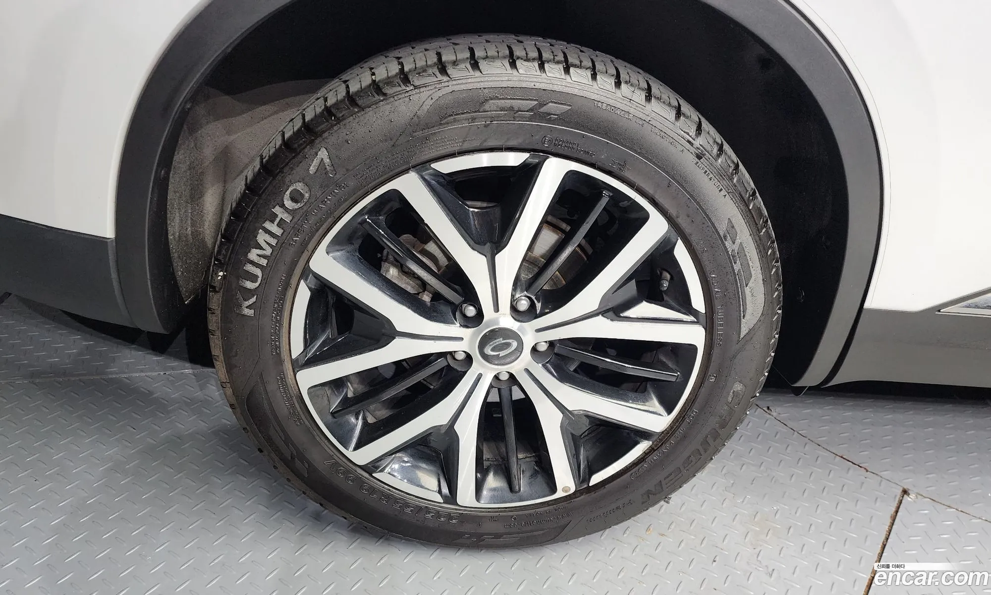 Renault Samsung Qm6 20 Lpe Re Signature 2Wd 2020 - фотография 12467233