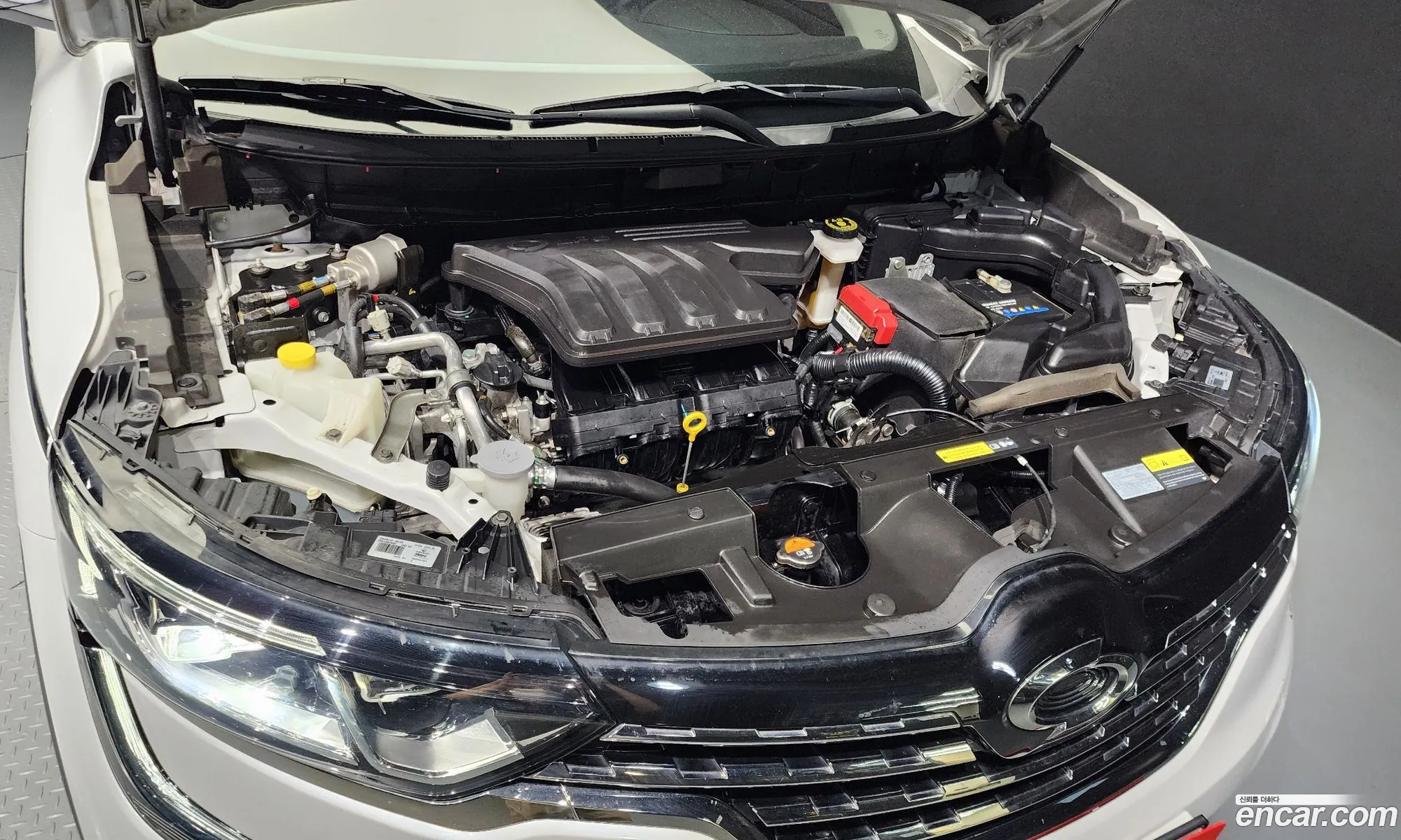 Renault Samsung Qm6 20 Lpe Re Signature 2Wd 2020 - фотография 12467234