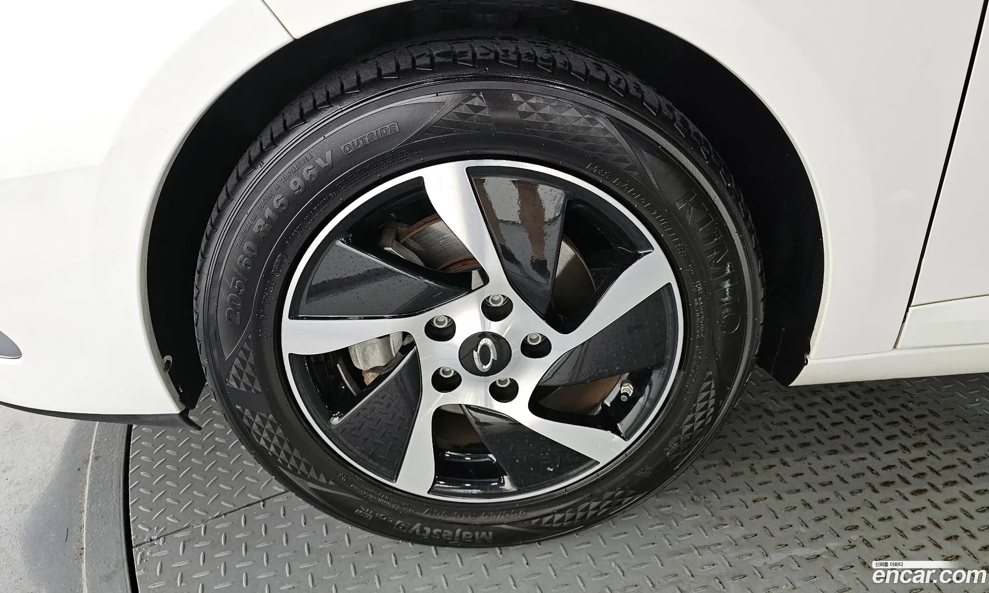 Renault Samsung Sm3 Ii Re 2018 - фотография 12467221
