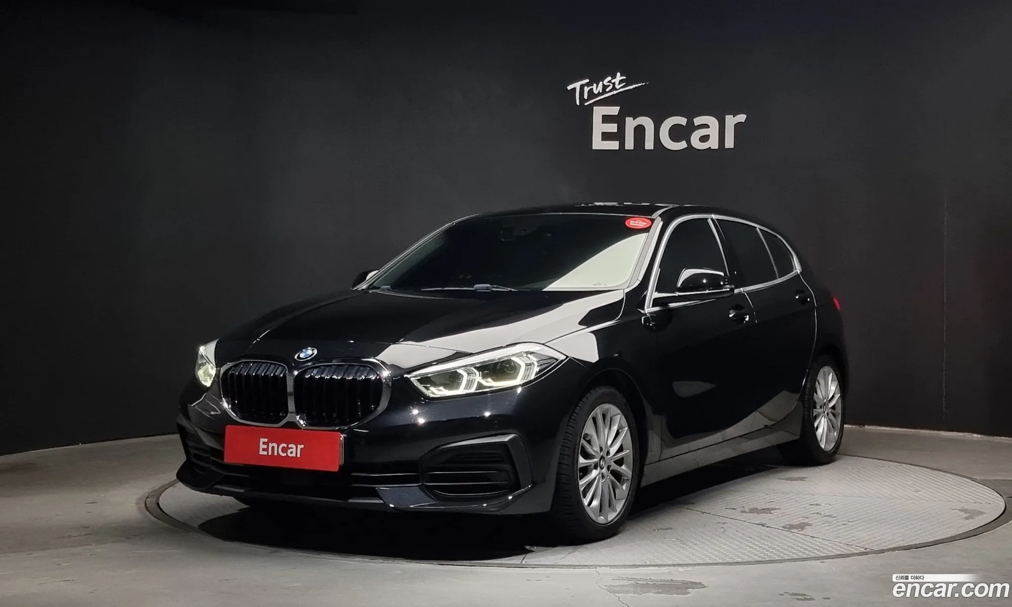 BMW 1Er 118D Joy First Edition 2020 - фотография 1028612