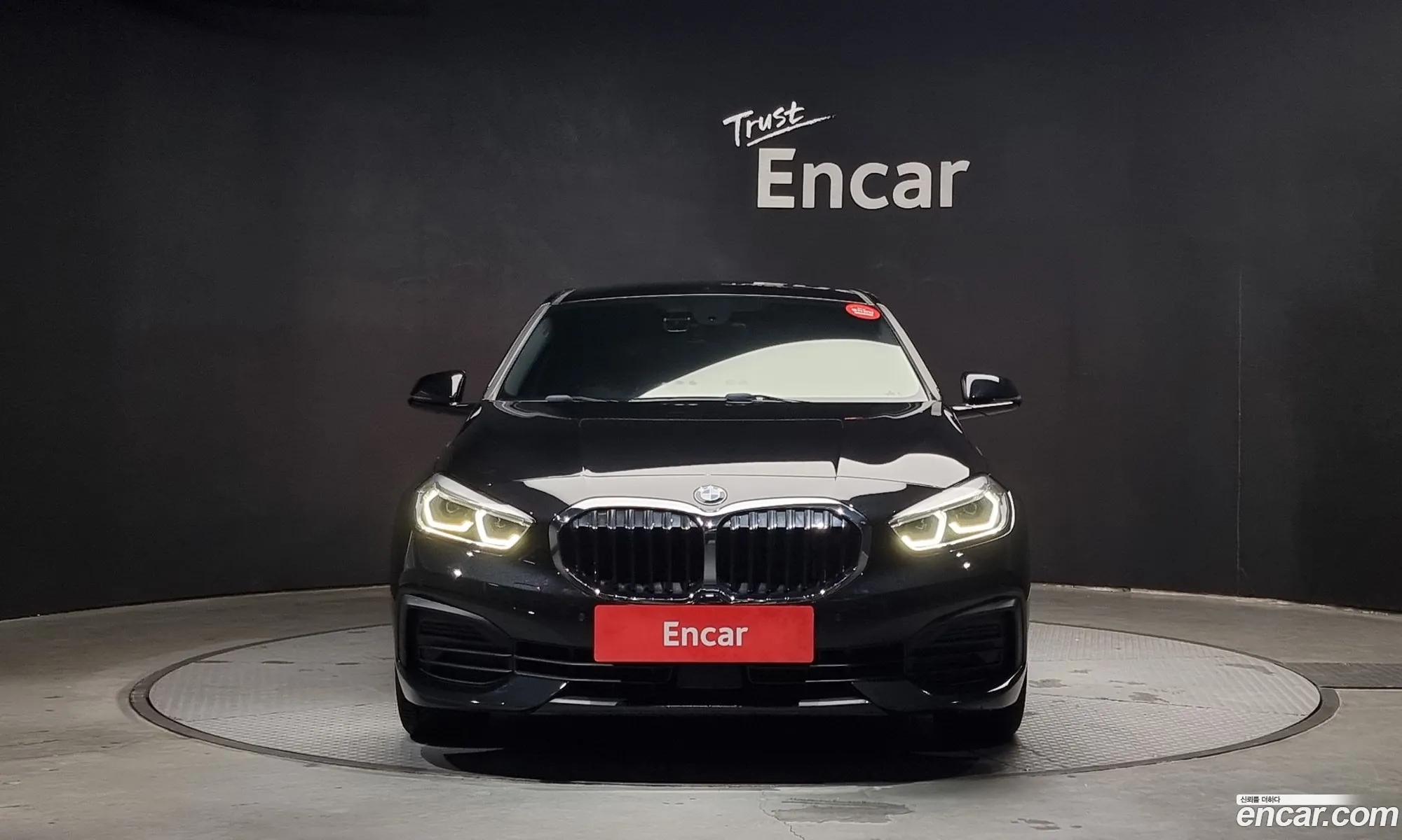 BMW 1Er 118D Joy First Edition 2020 - фотография 1028614