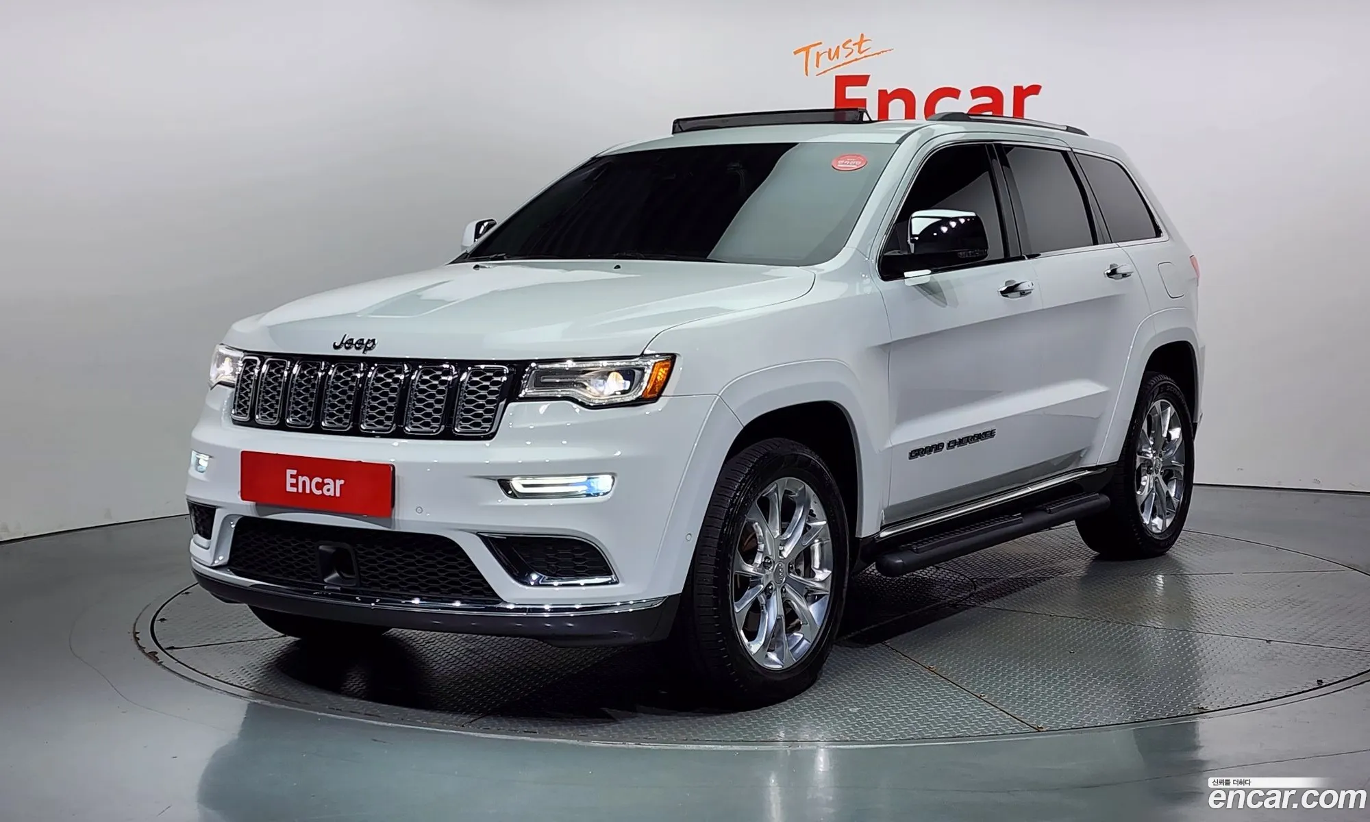 Grand Cherokee 36 Summit Wk2 - фотография 14831736