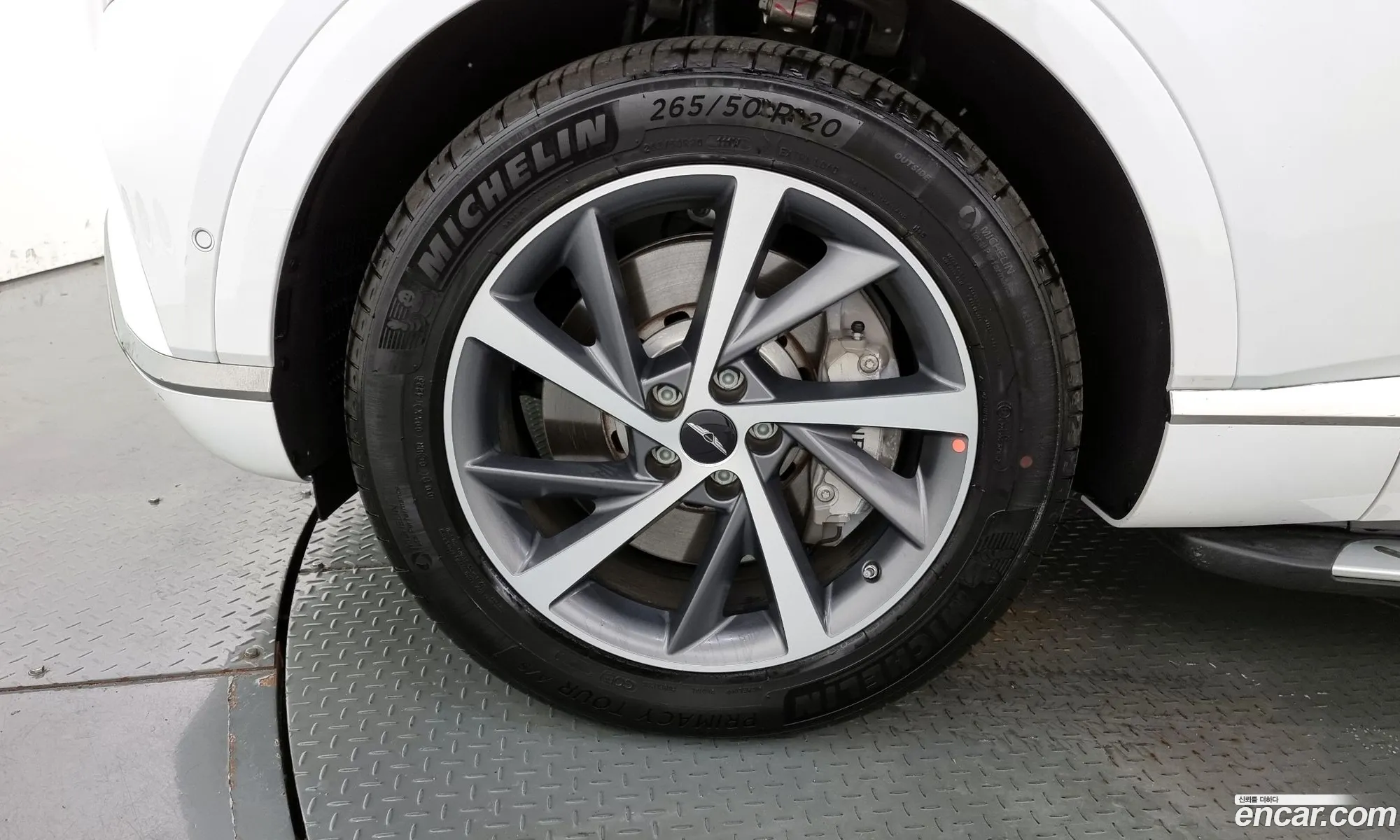 Genesis Gv80 25T Gasoline Awd 2024 - фотография 1796416