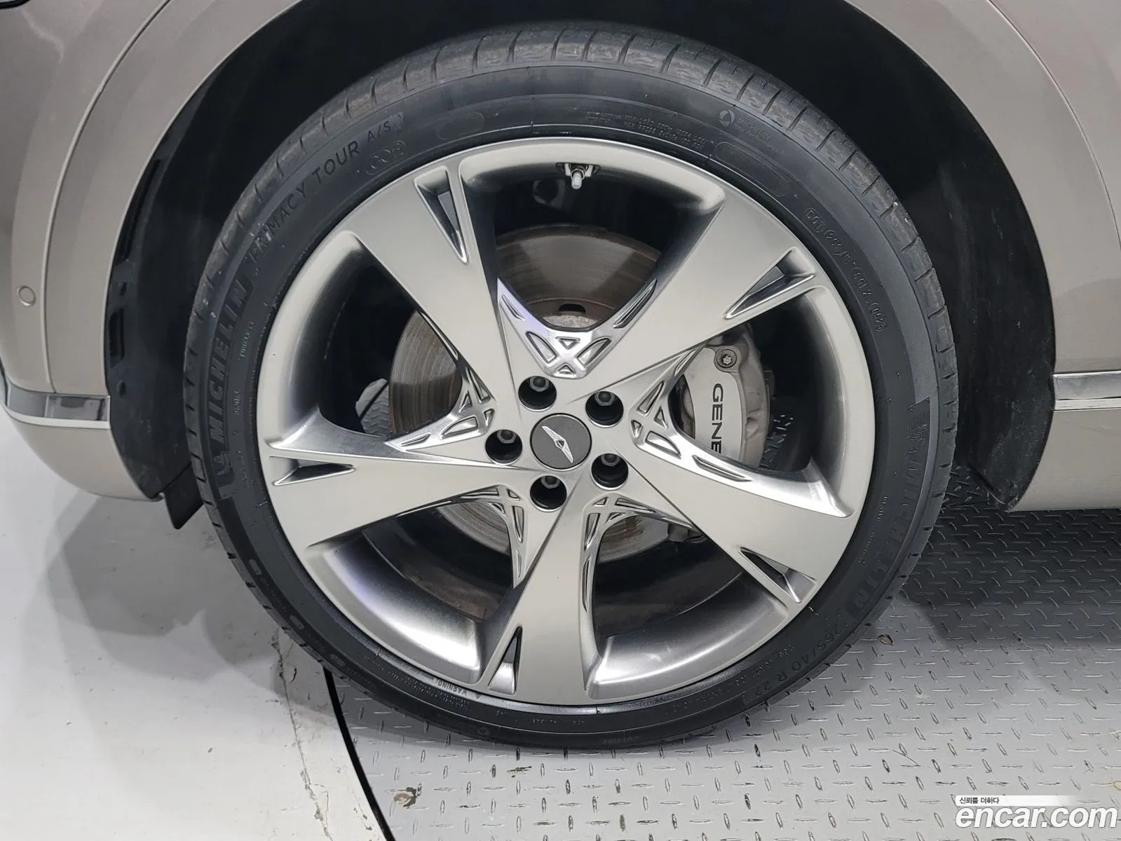 Genesis Gv80 I 35T Gasoline Awd 2020 - фотография 1796403