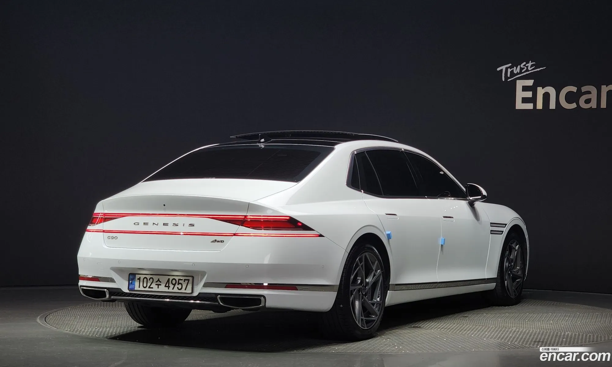 Genesis G90 Gasoline 35 Turbo Awd 2023 - фотография 1825752
