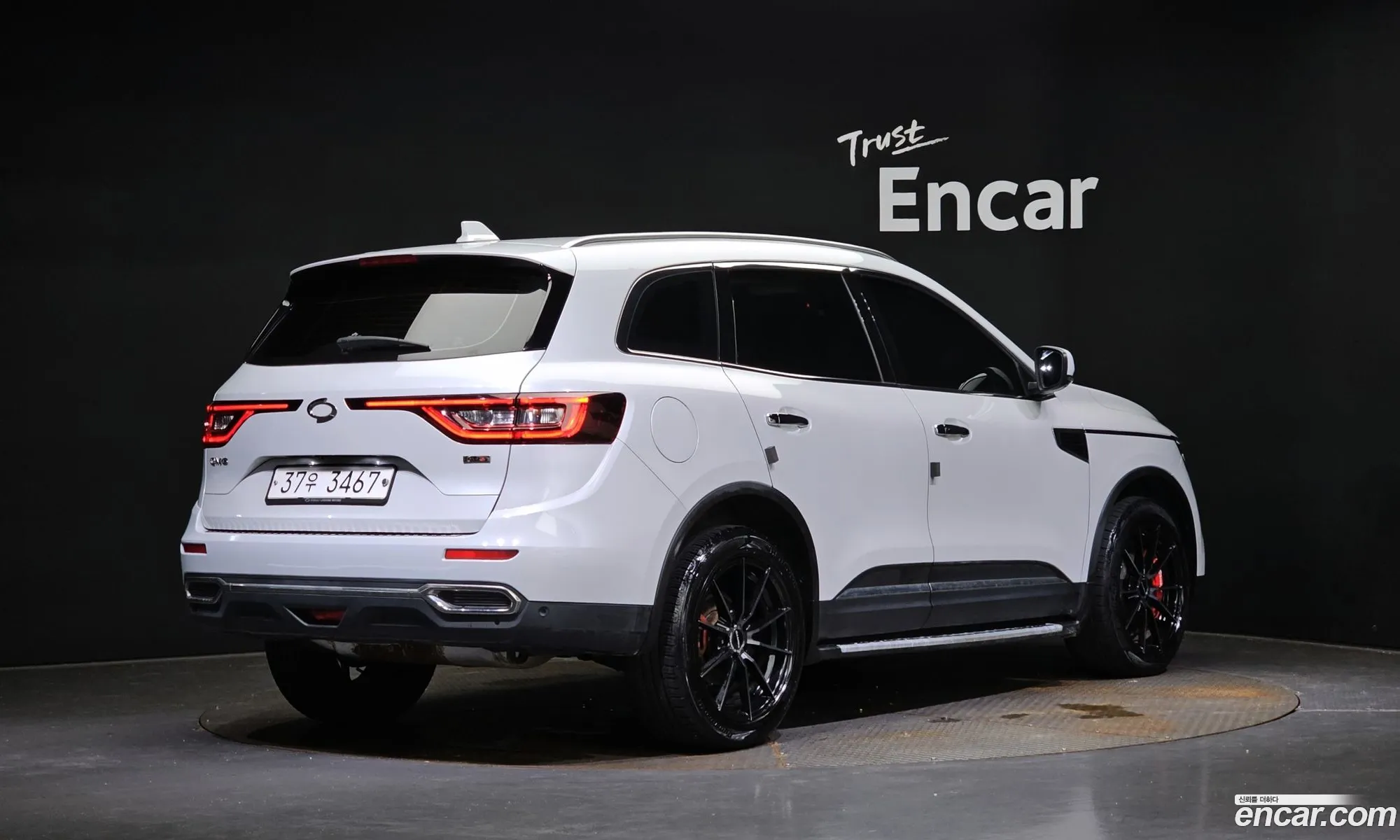 Renault Samsung Qm6 Gasoline 2Wd Re Signature 2018 - фотография 12414347