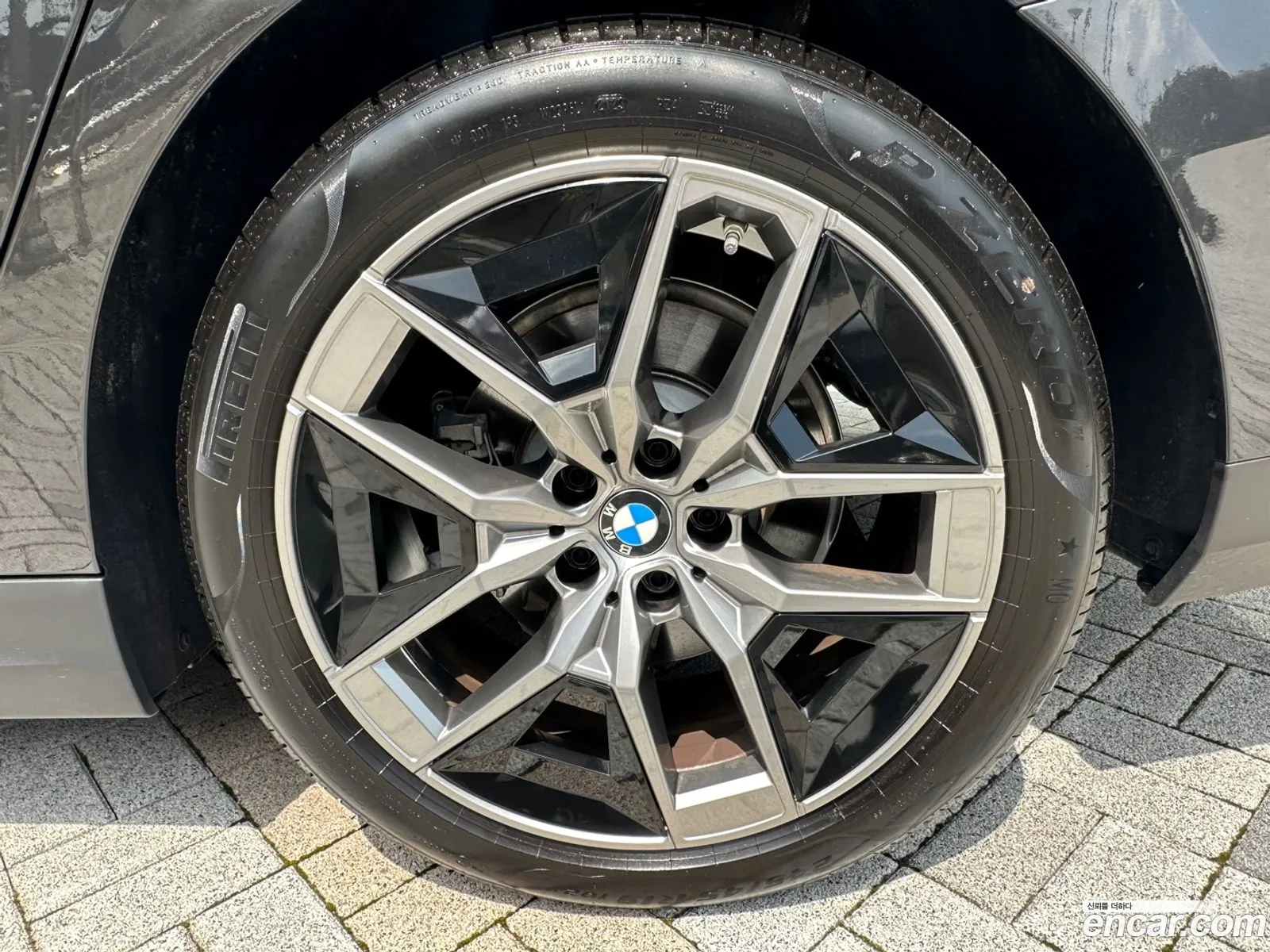 BMW 5 Series G60 520I - фотография 17293290
