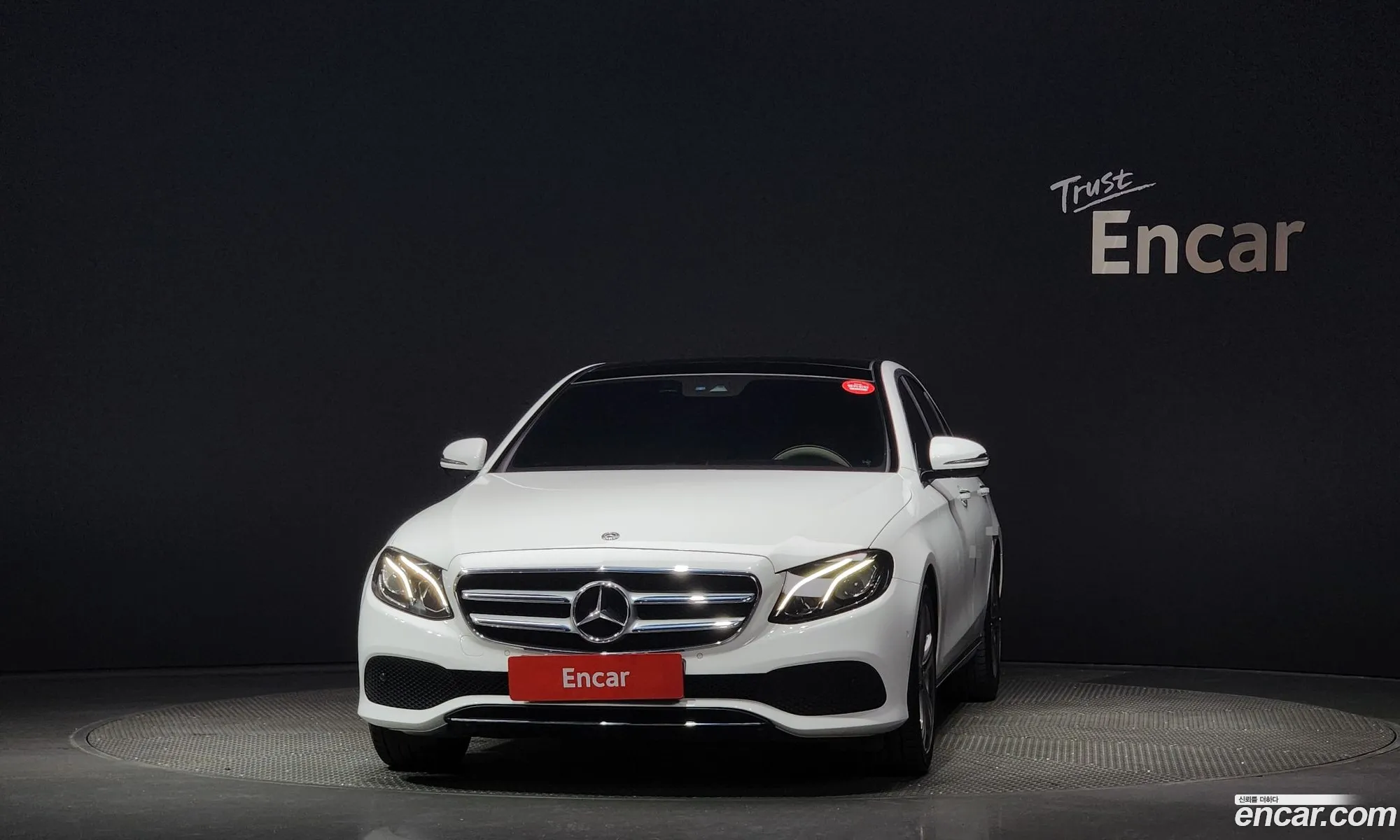 Mercedes-Benz E-Klasse V W213 S213 C238 E300 Avantgarde 2019 - фотография 16873620