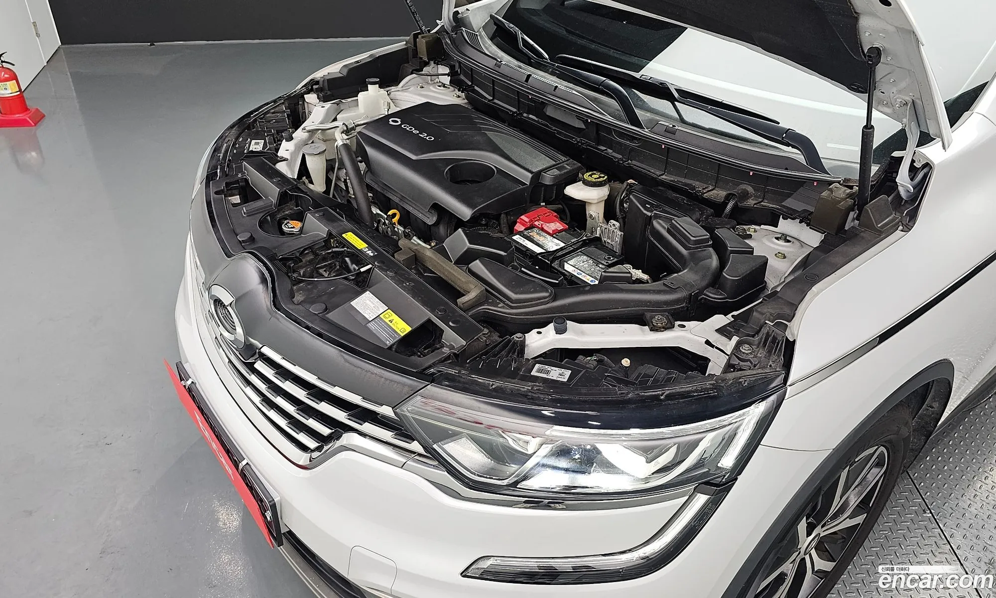 Renault Samsung Qm6 20 Gde Re Signature 2Wd 2020 - фотография 12441811