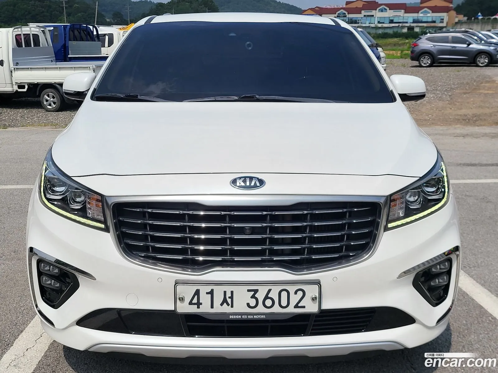 Kia The New Carnival 9-Seater Noblesse Special - фотография 12922640