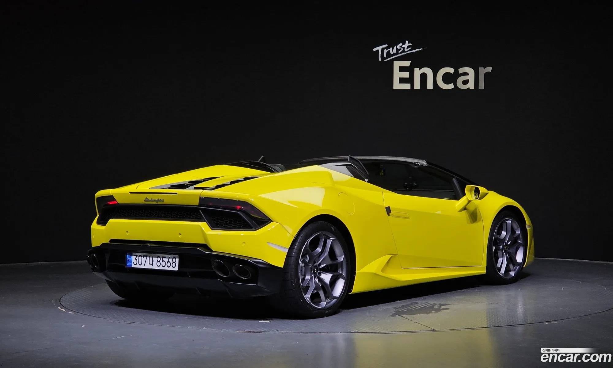 Lamborghini Huracan Lp580-2 Spyder - фотография 3748953