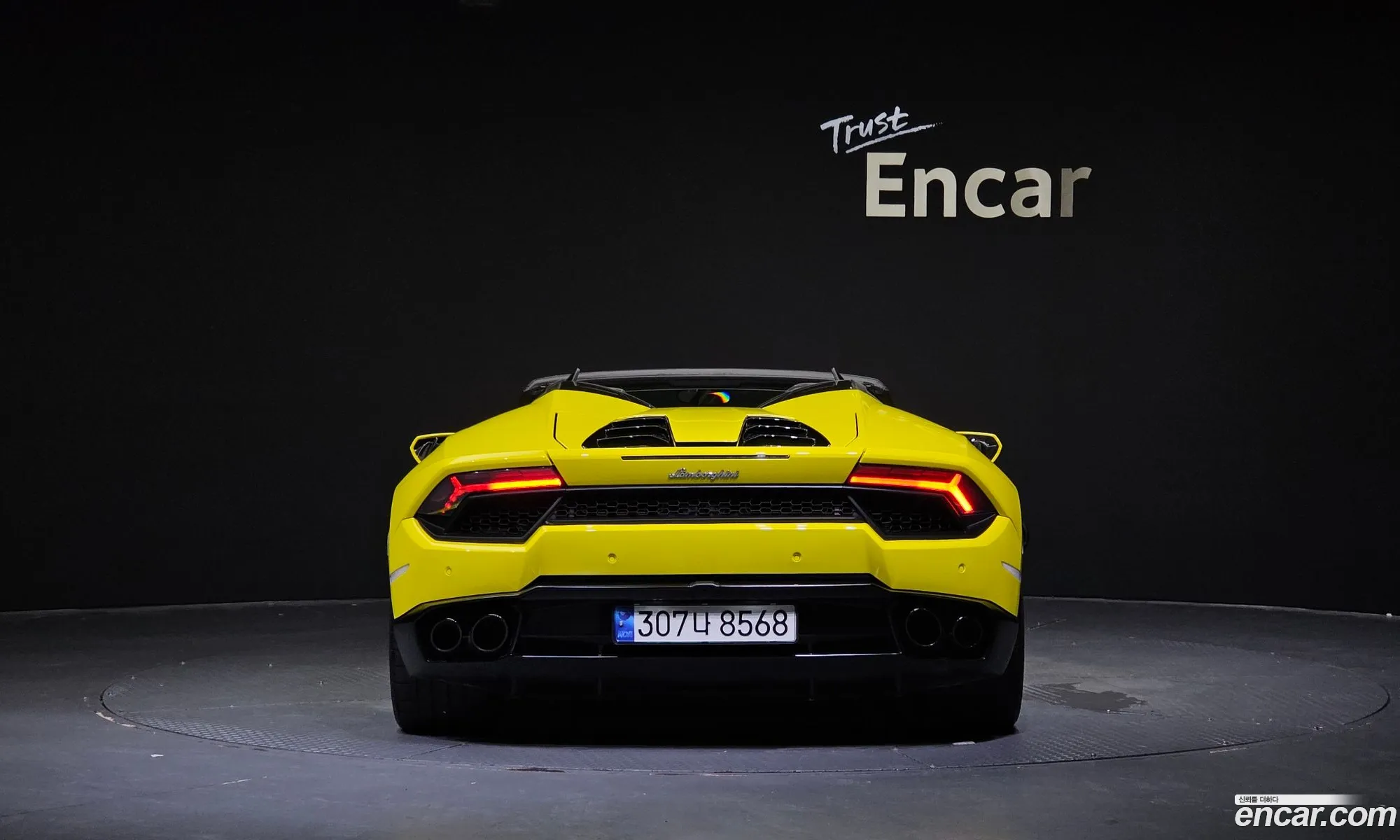 Lamborghini Huracan Lp580-2 Spyder - фотография 3748955