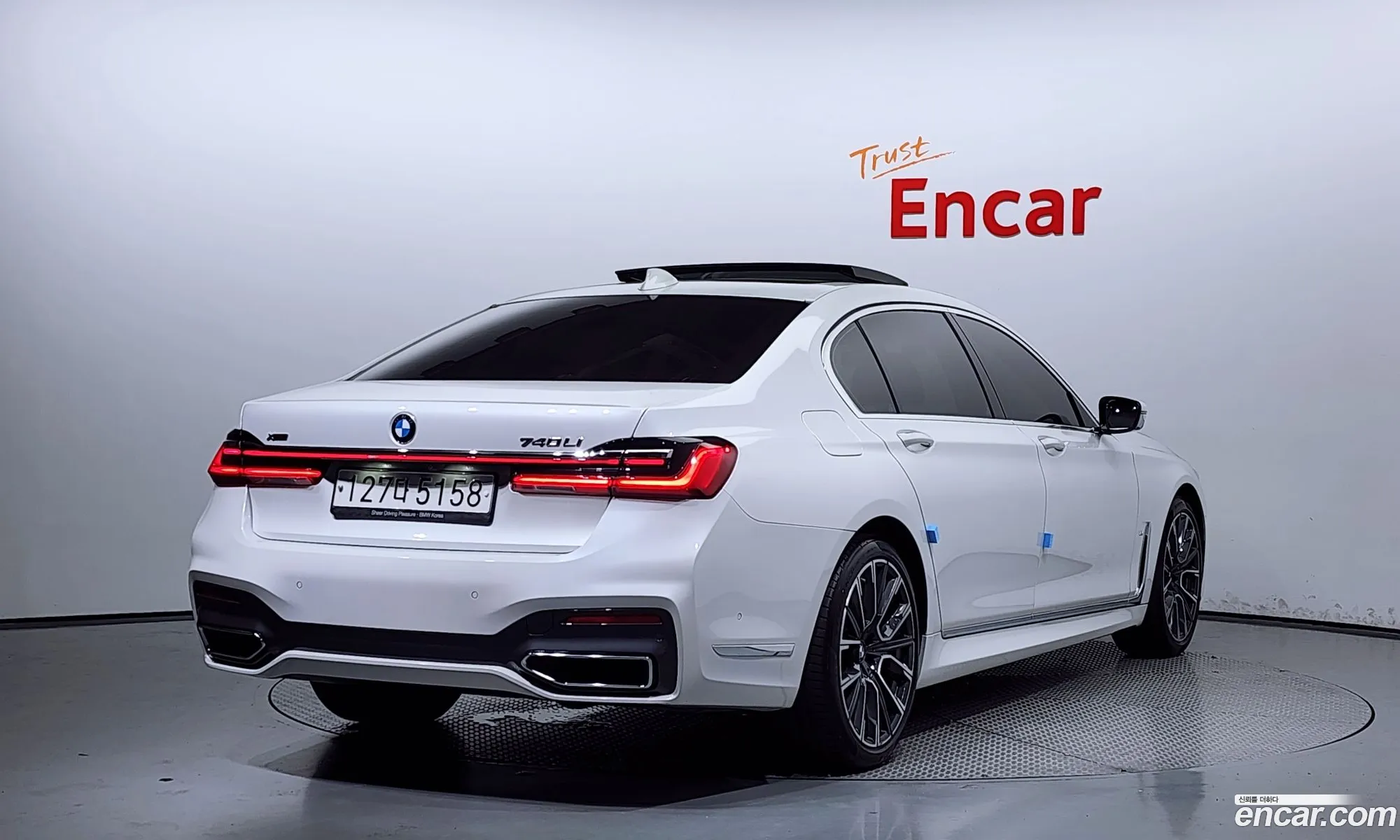BMW 7 Series G11 740Li xDrive M Sports - фотография 6743449