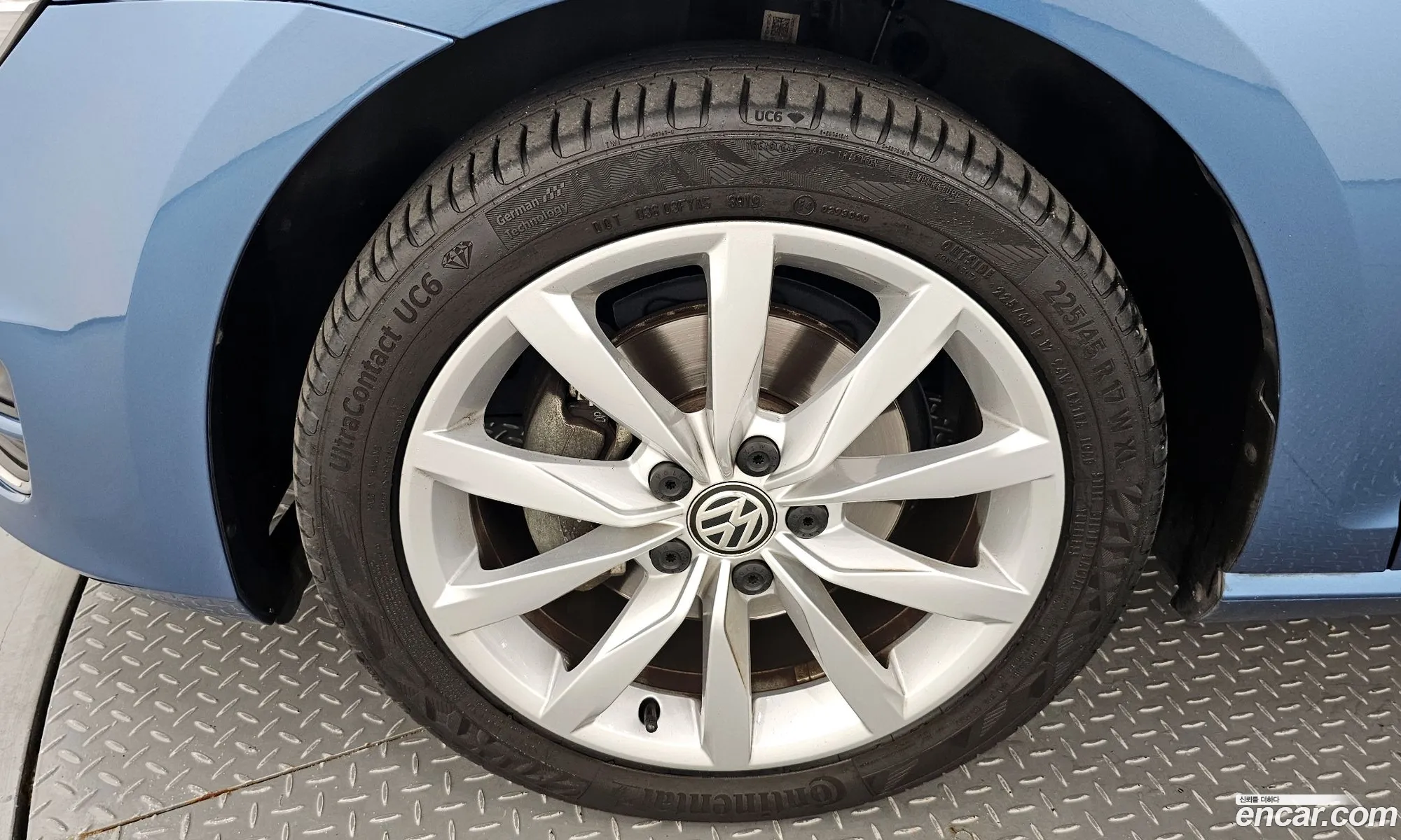Volkswagen Golf 7Th Generation 20 Tdi - фотография 7691729