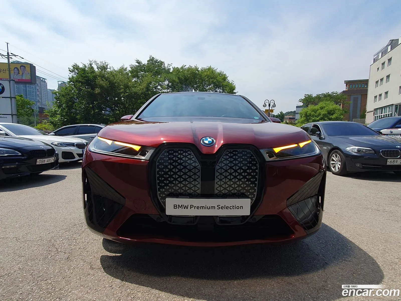 BMW Ix xDrive50 Sport Plus 2023 - фотография 4896674