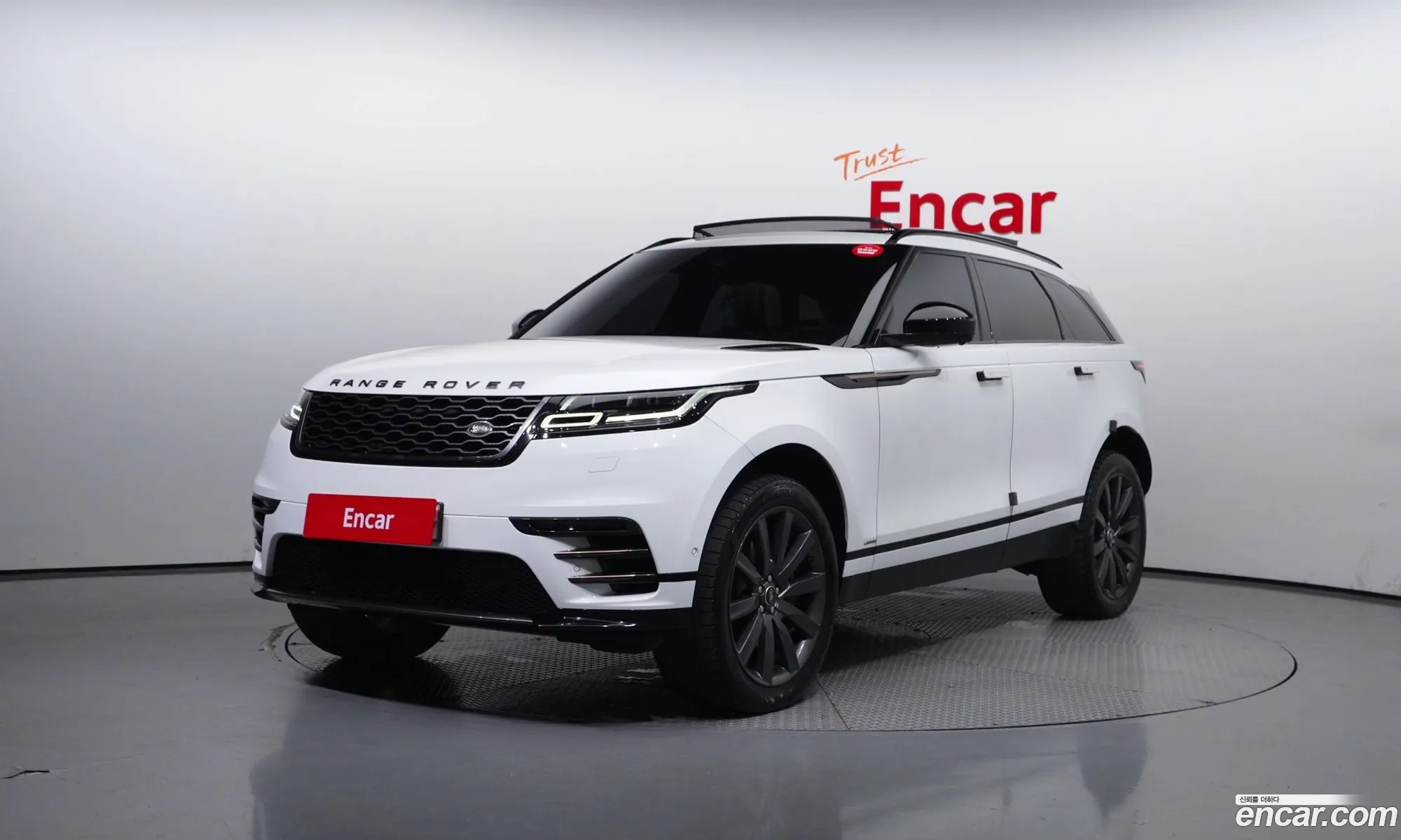 Land Rover Range Rover Velar 30 D300 R-Dynamic Hse - фотография 7324396