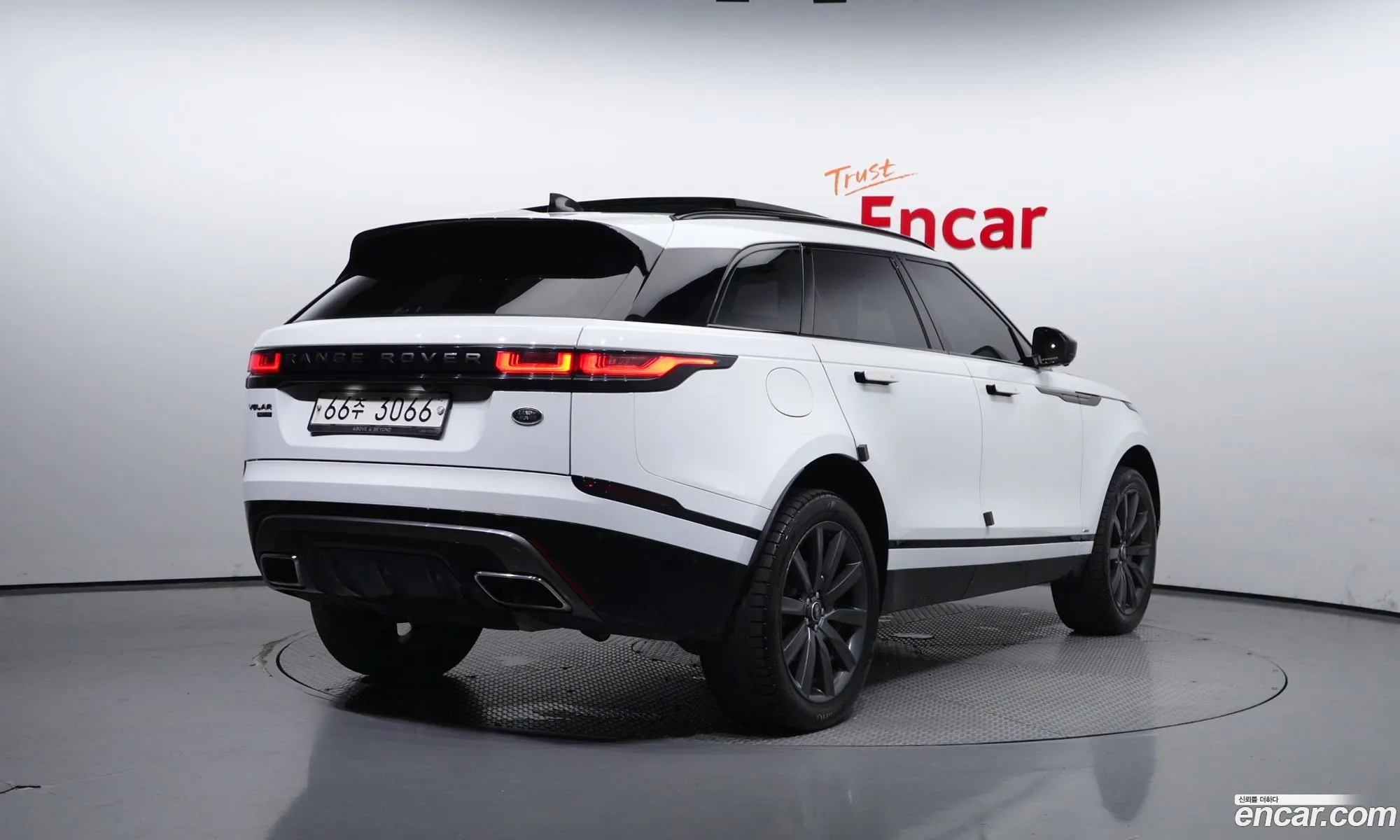 Land Rover Range Rover Velar 30 D300 R-Dynamic Hse - фотография 7324397