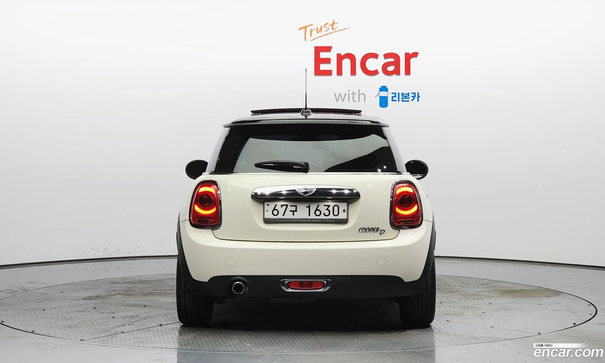 Mini Cooper D High 3Rd Generation - фотография 928641