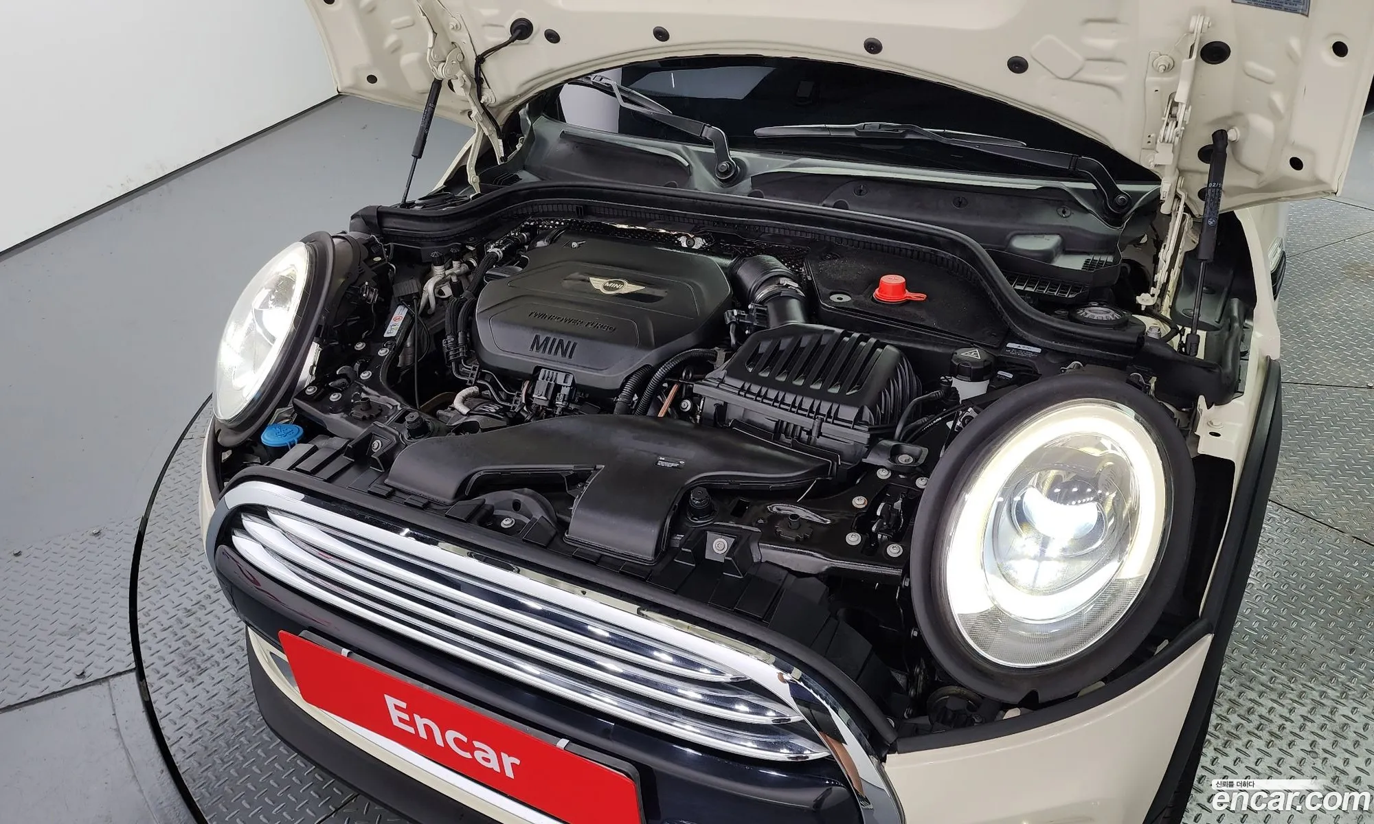 Mini Cooper D High 3Rd Generation - фотография 928643