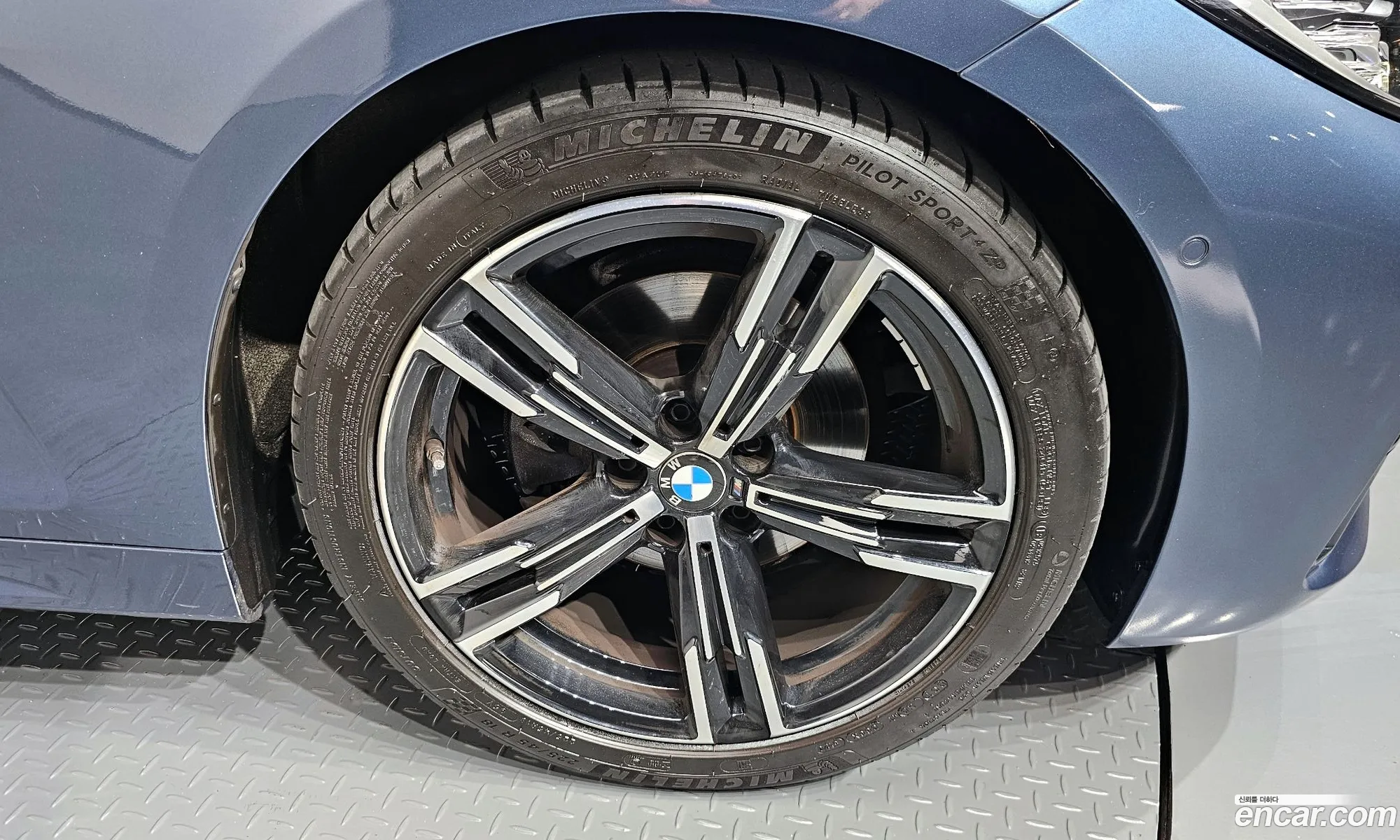BMW 4Er G22 G23 420I M Sports Convertible 2021 - фотография 1034195