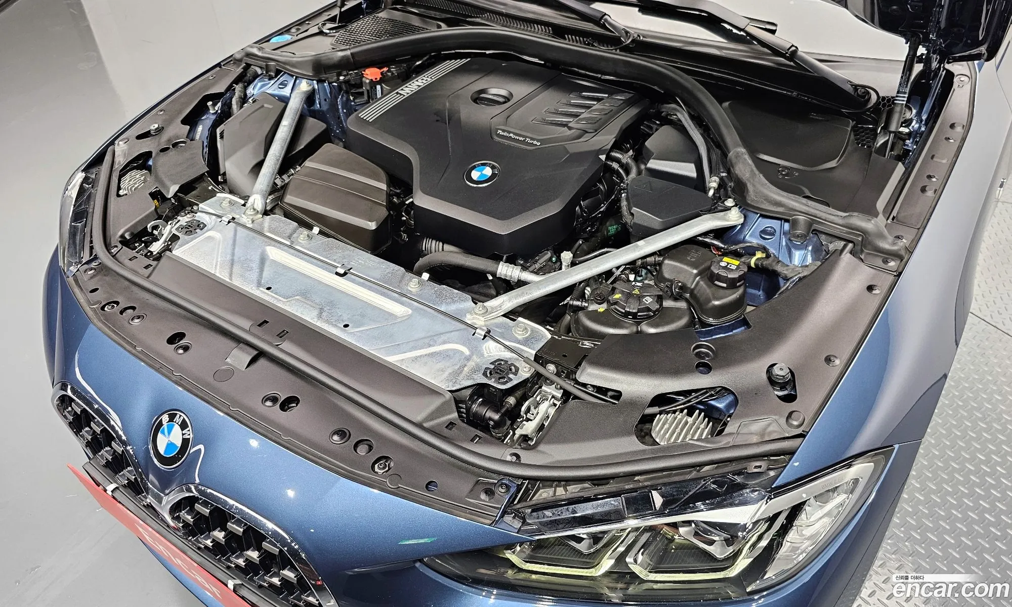 BMW 4Er G22 G23 420I M Sports Convertible 2021 - фотография 1034196