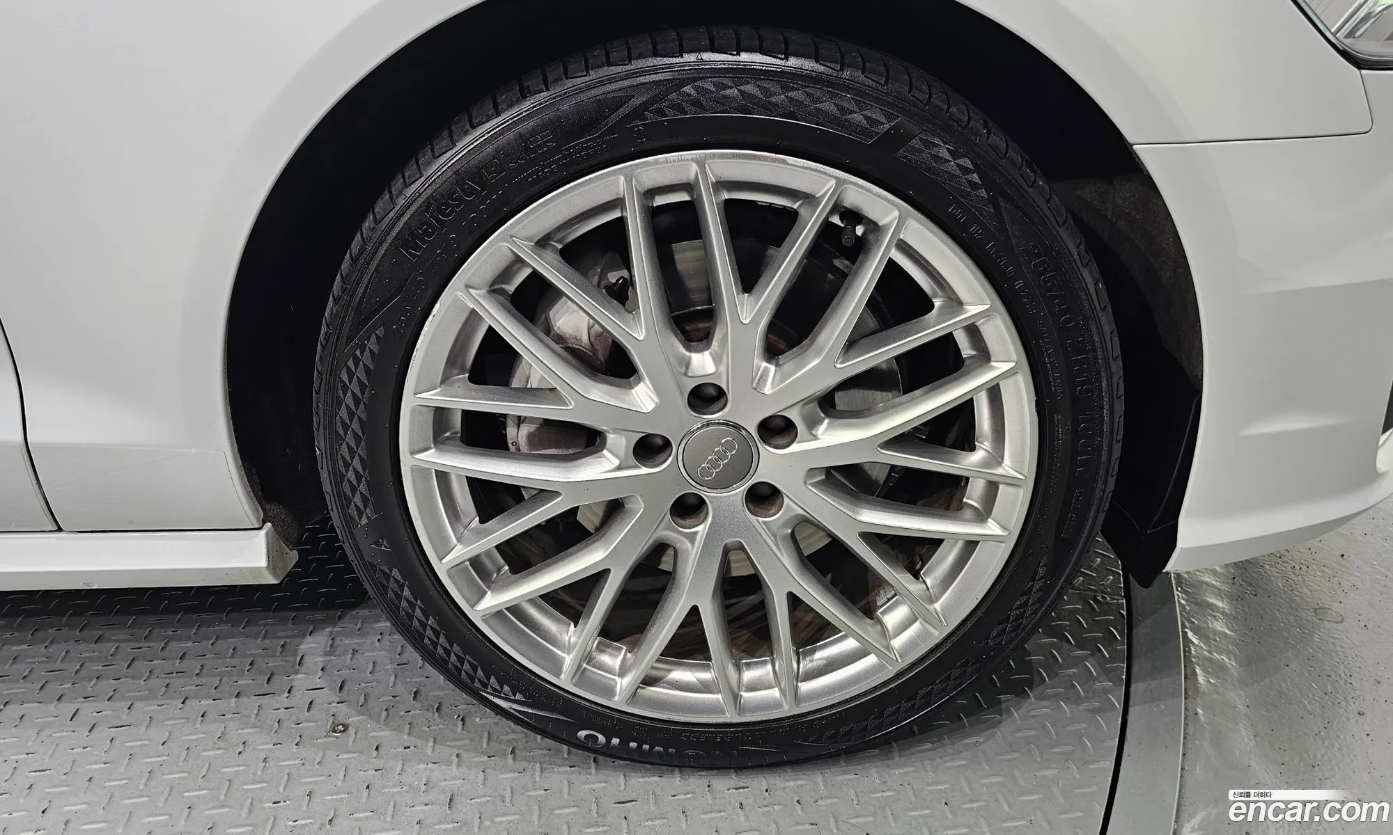 Audi New A6 40 Tdi Quattro Premium C7 - фотография 172390