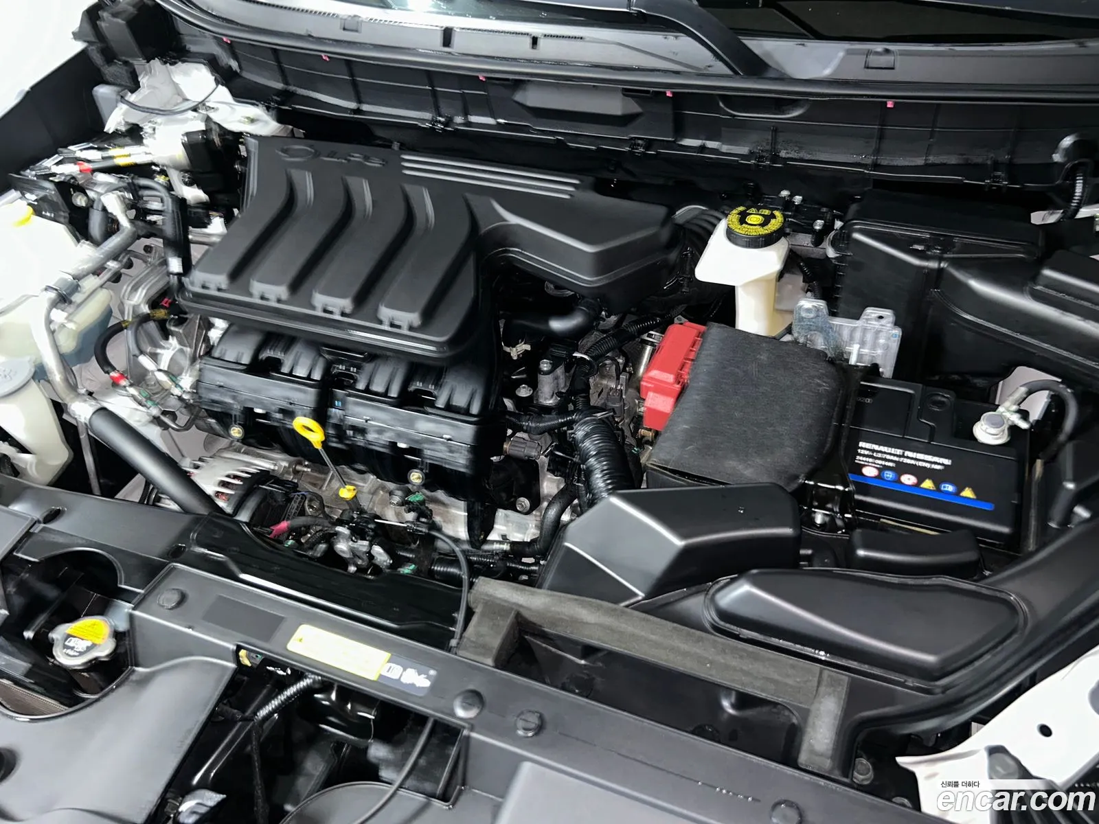 Renault Samsung Qm6 20 Lpe Re 2Wd 2020 - фотография 12383418