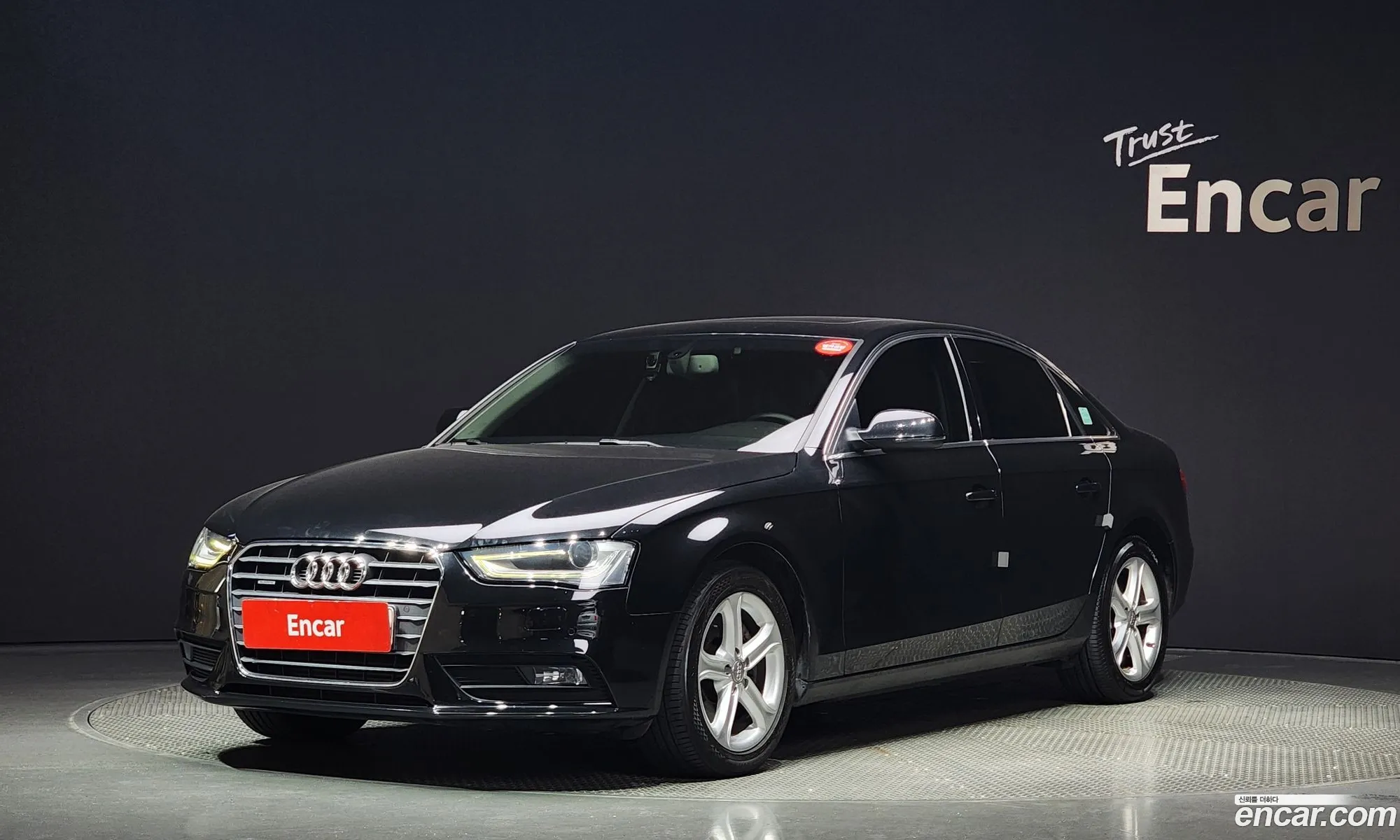 Audi New A4 20 Tfsi Quattro B8 - фотография 172374