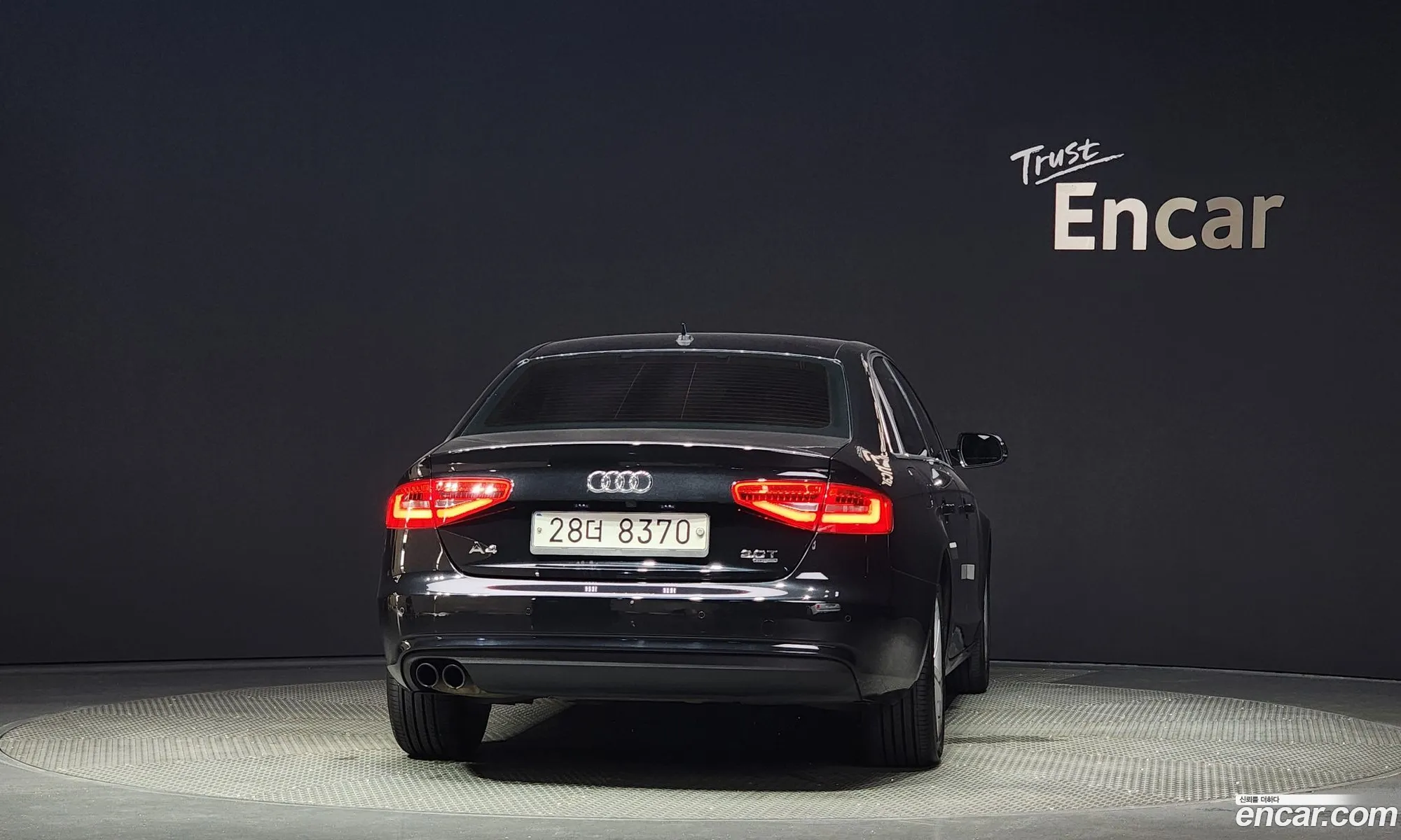 Audi New A4 20 Tfsi Quattro B8 - фотография 172377