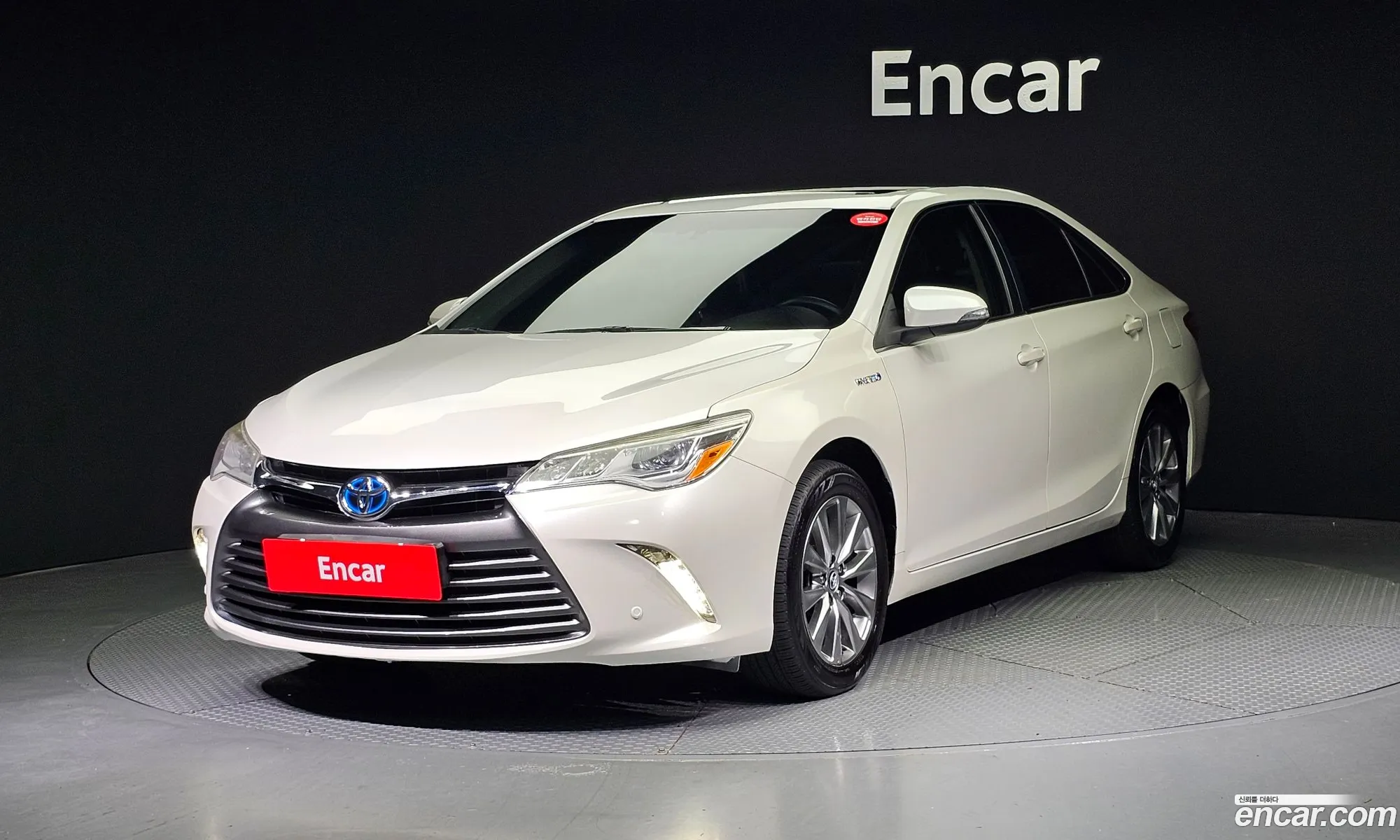 New Camry Hybrid Xle - фотография 14457680