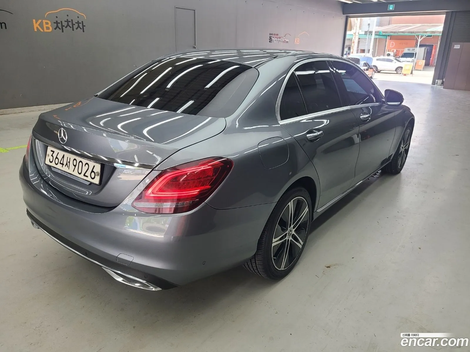 Mercedes C-Class W205 C220 D 4Matic Exclusive - фотография 16902082