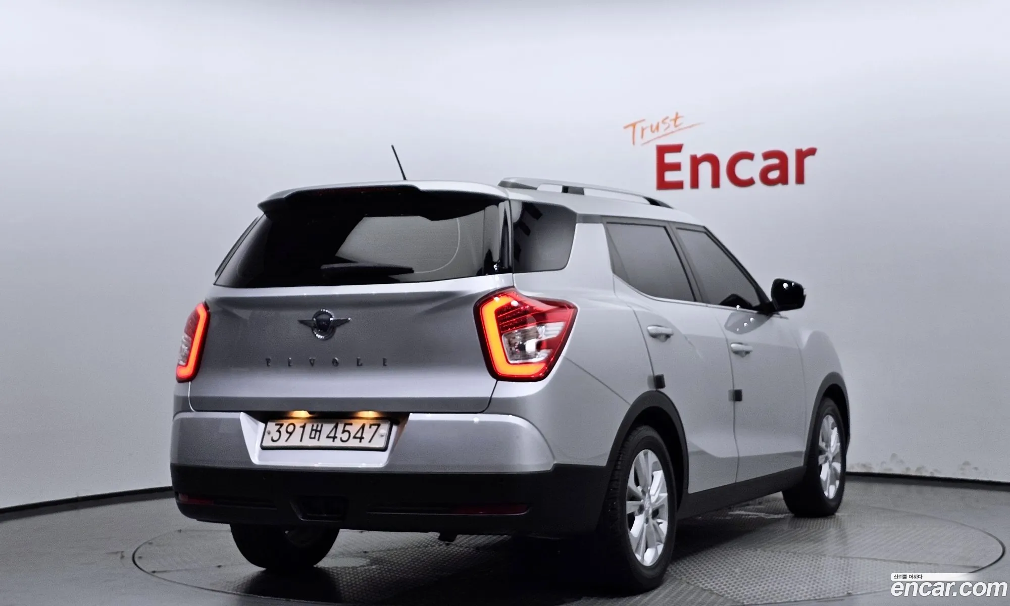 Kg Mobility Ssangyong Tivoli Air Diesel Ix 2Wd - фотография 6798274