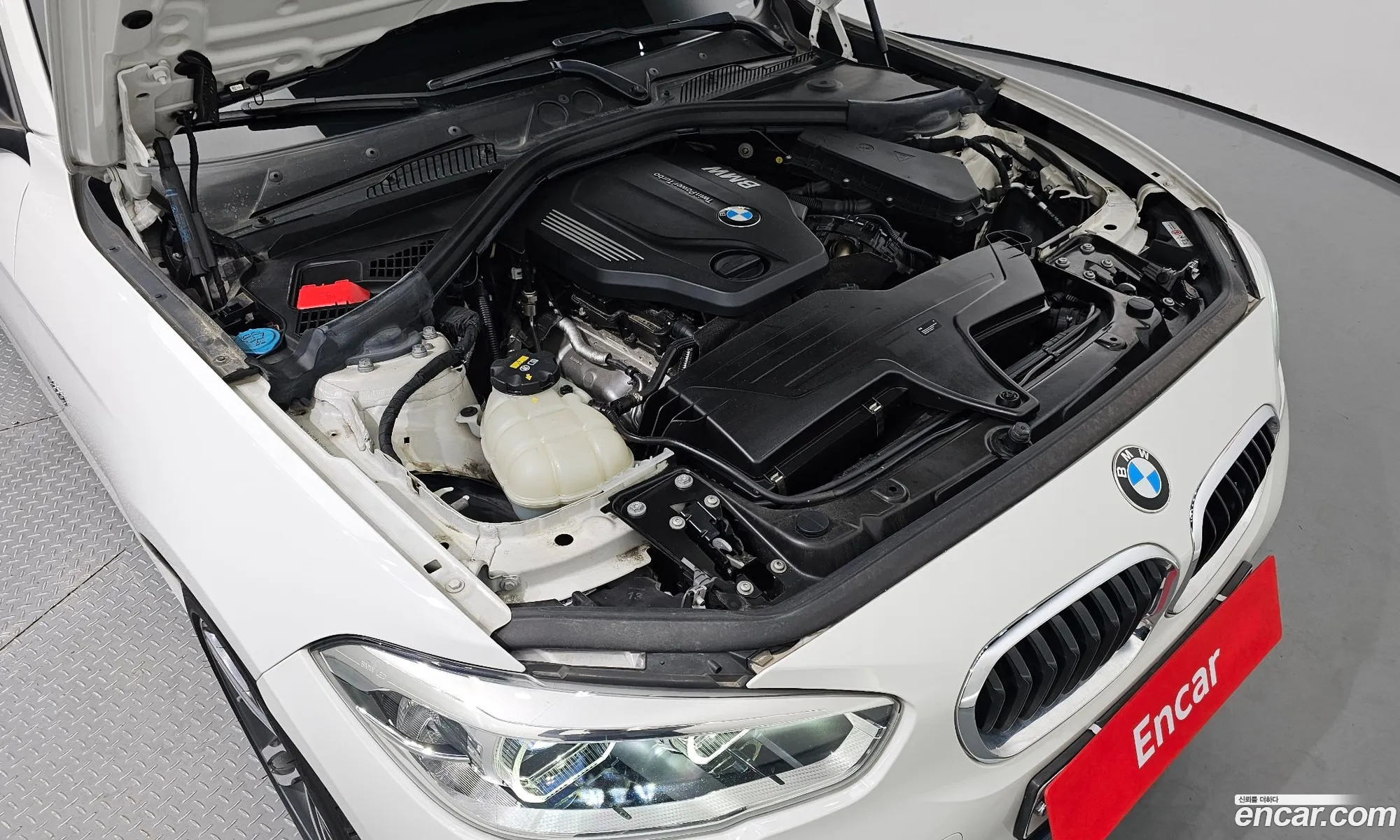 BMW 1Er Ii F20F21 118D Sport 5 Door 2016 - фотография 12862871