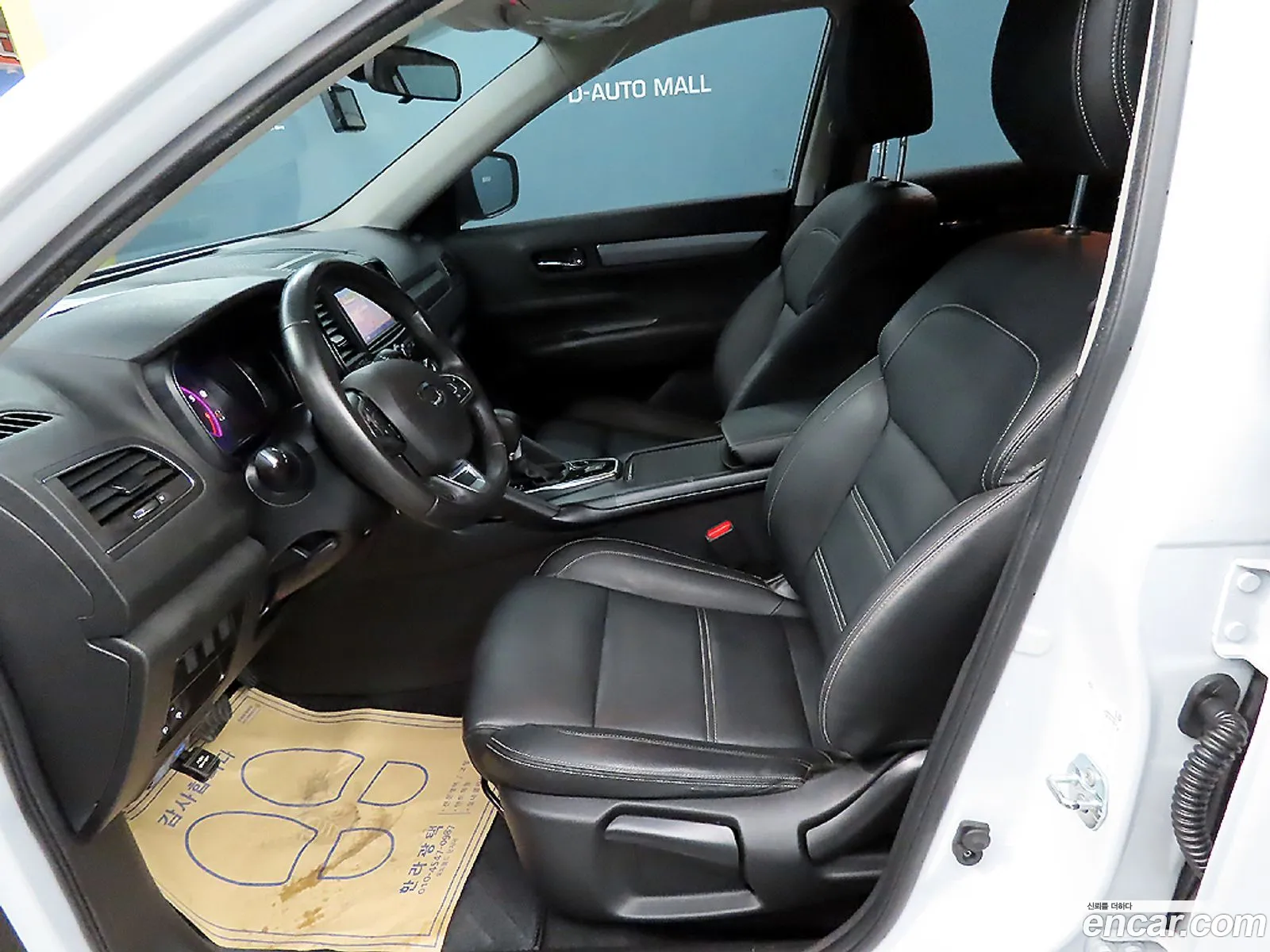 Renault Samsung Qm6 20 Lpe Se 2Wd 2020 - фотография 12383358