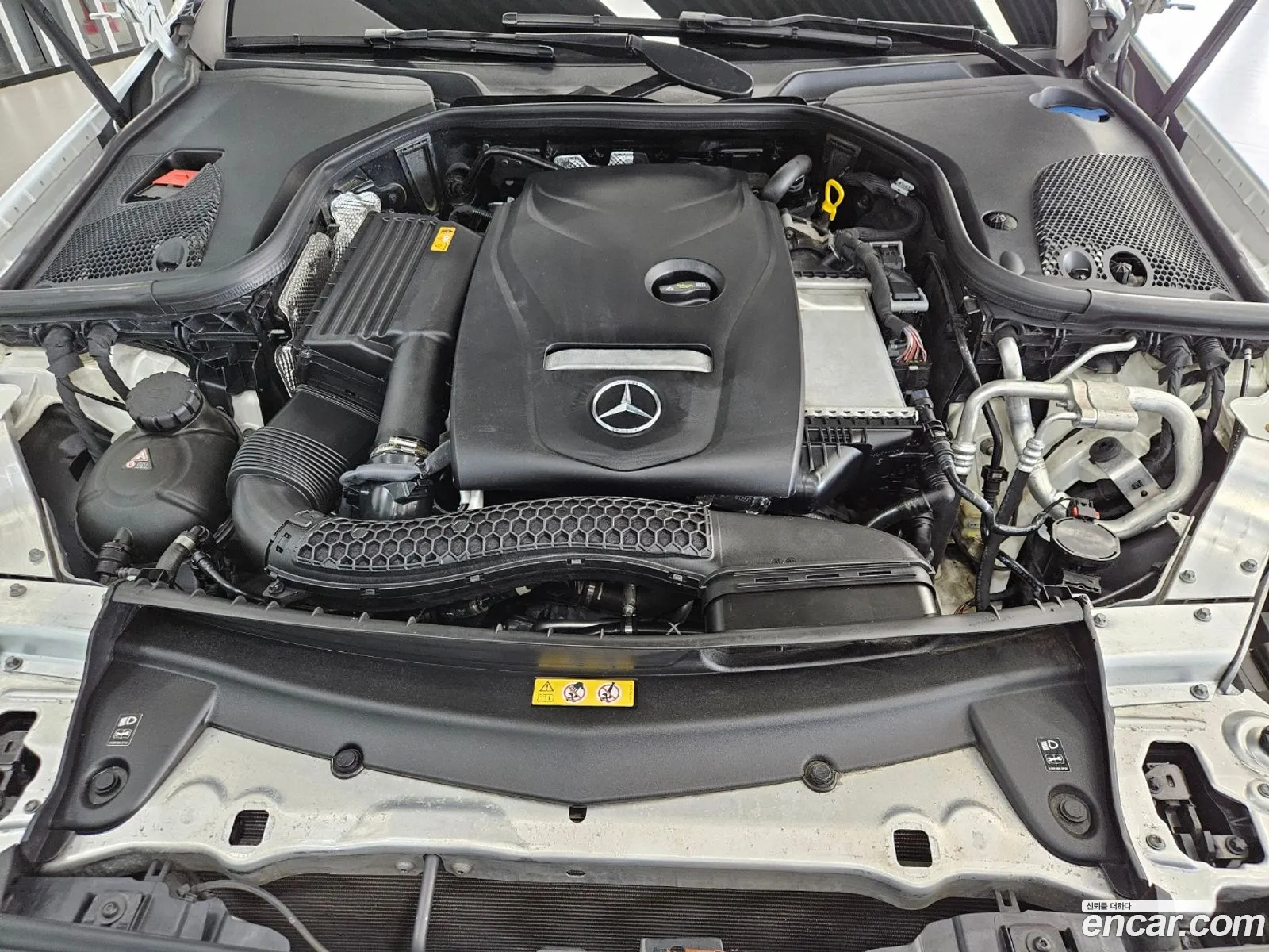 Mercedes-Benz E-Klasse V W213 S213 C238 E300 4Matic Avant Garde 2019 - фотография 16902037