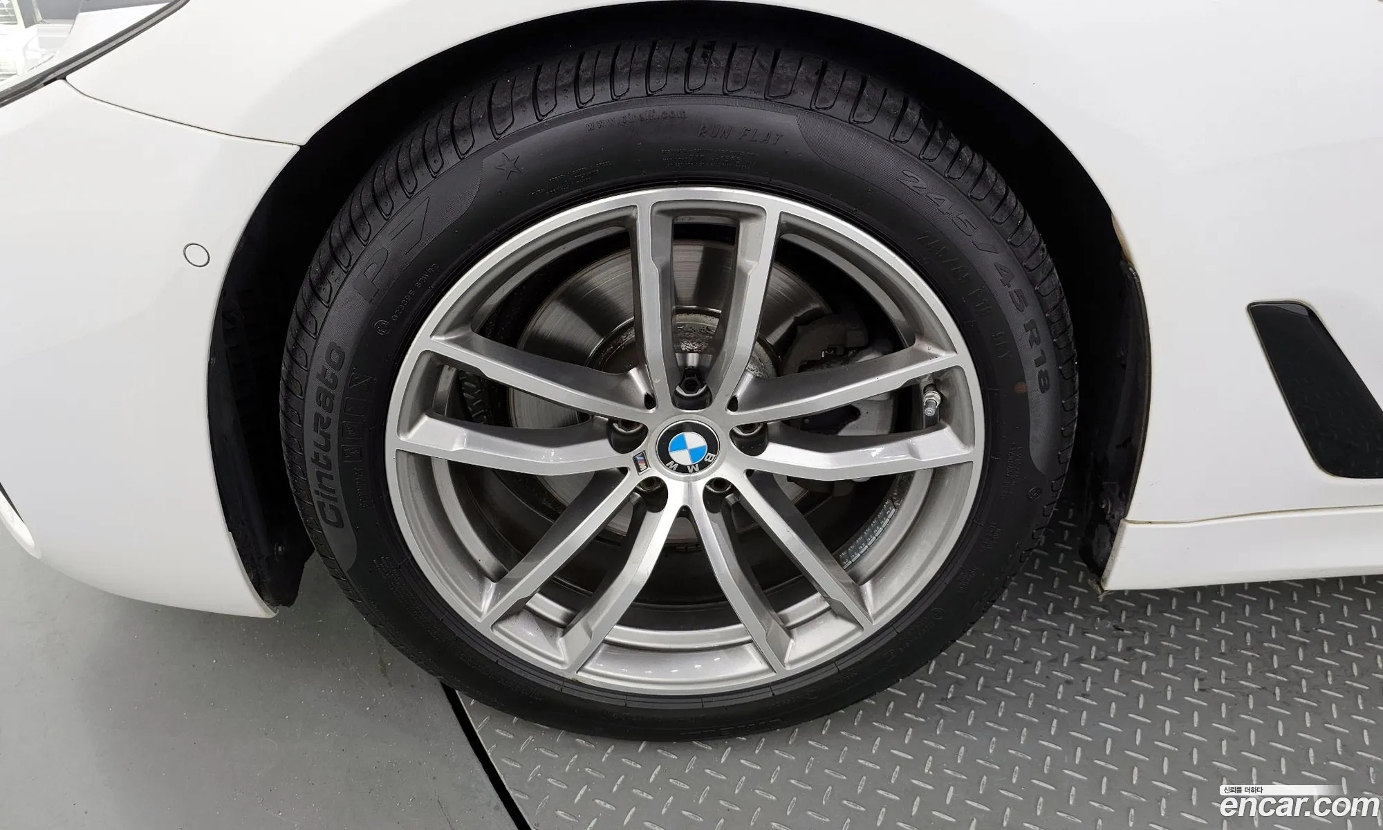 BMW 5 Series G30 520D M Sports Plus - фотография 7930127