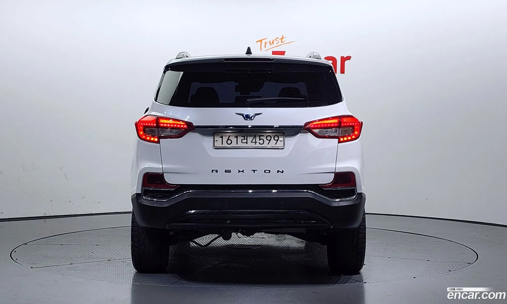 Kg Mobility Ssangyong G4 Rexton Diesel 22 4Wd White Edition - фотография 6971979
