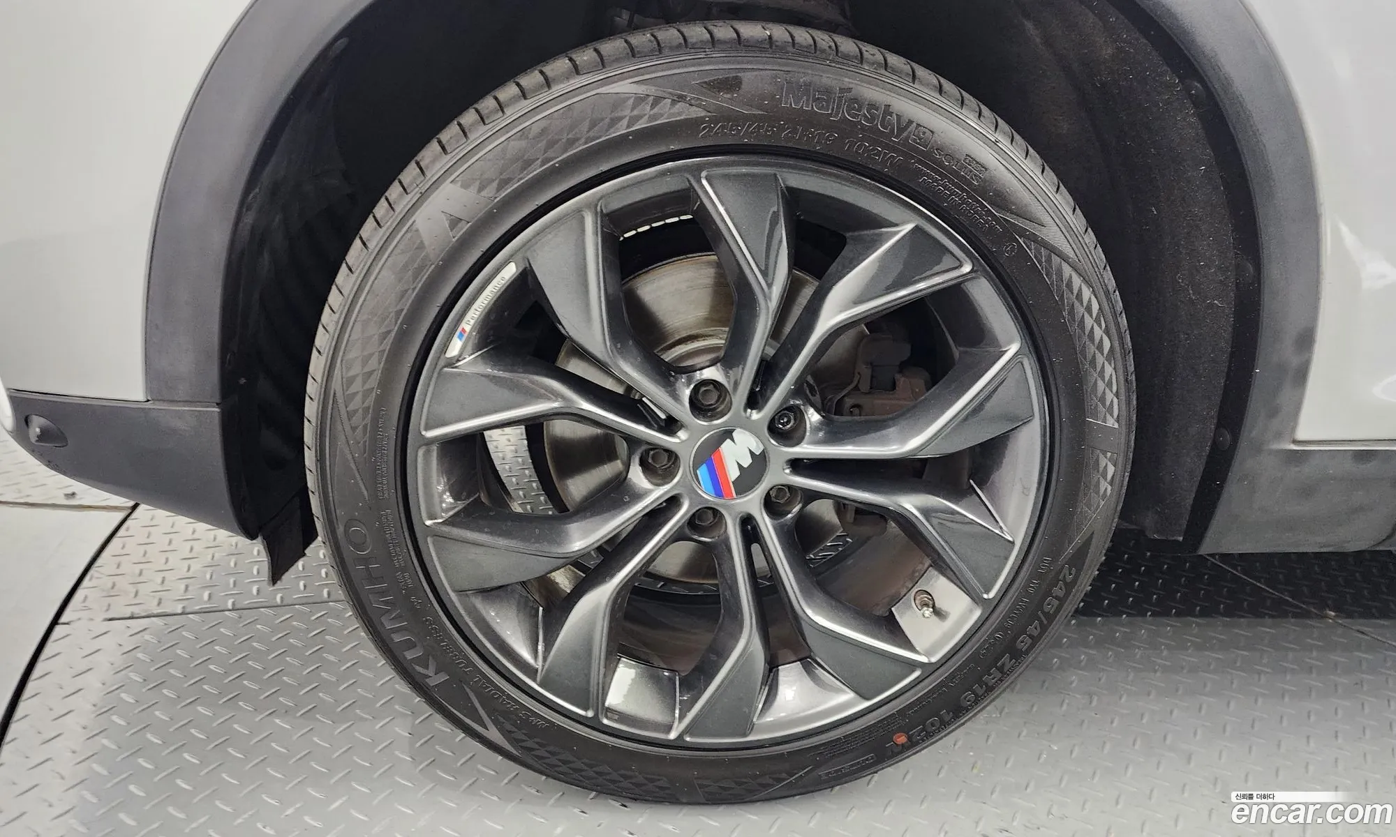 BMW X4 F26 xDrive20D - фотография 17320391