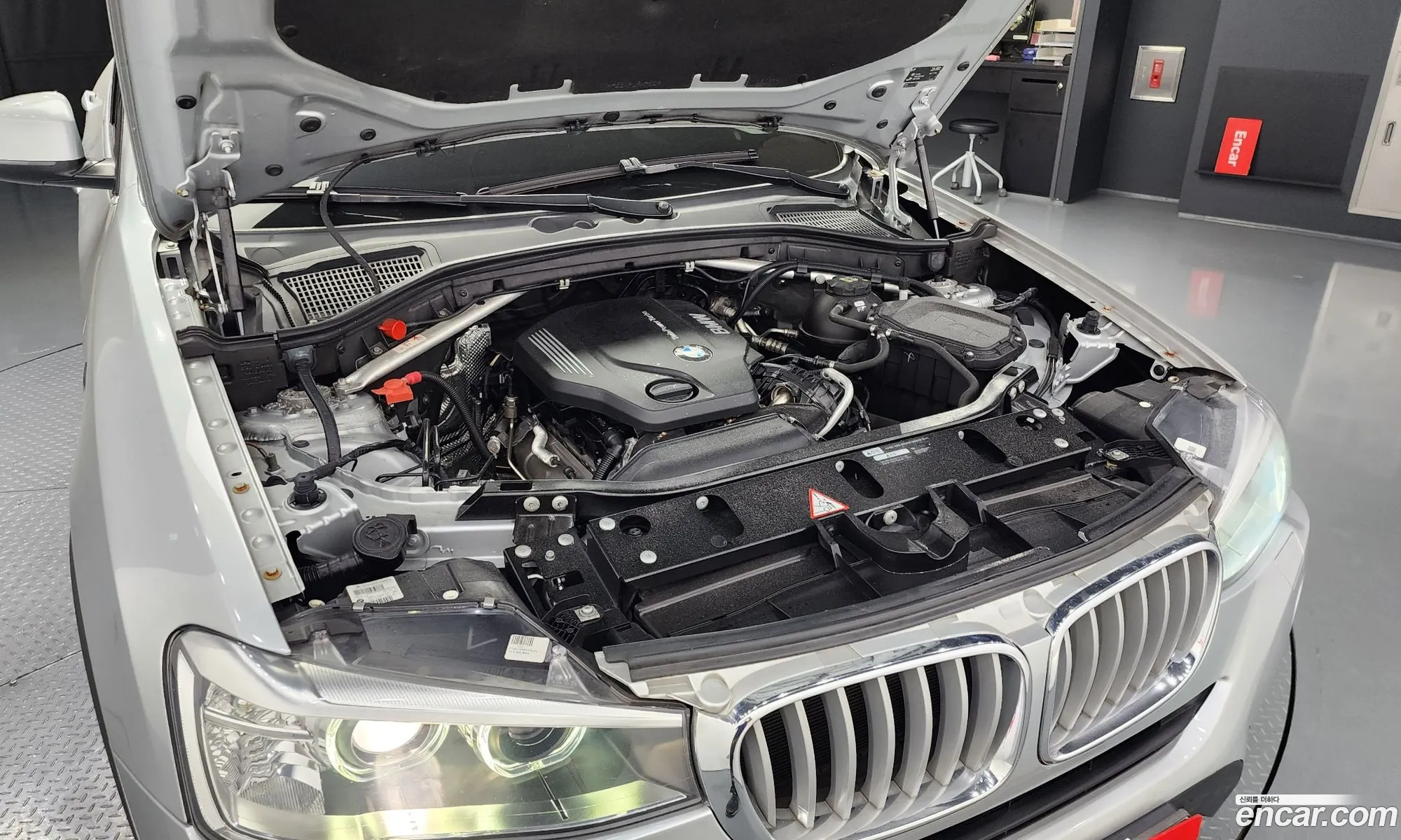 BMW X4 F26 xDrive20D - фотография 17320392