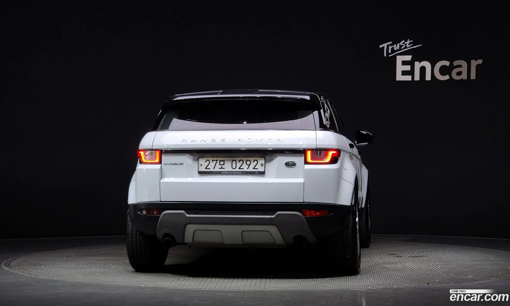 Land Rover Range Rover Evoque 20 Td4 Se - фотография 7341458