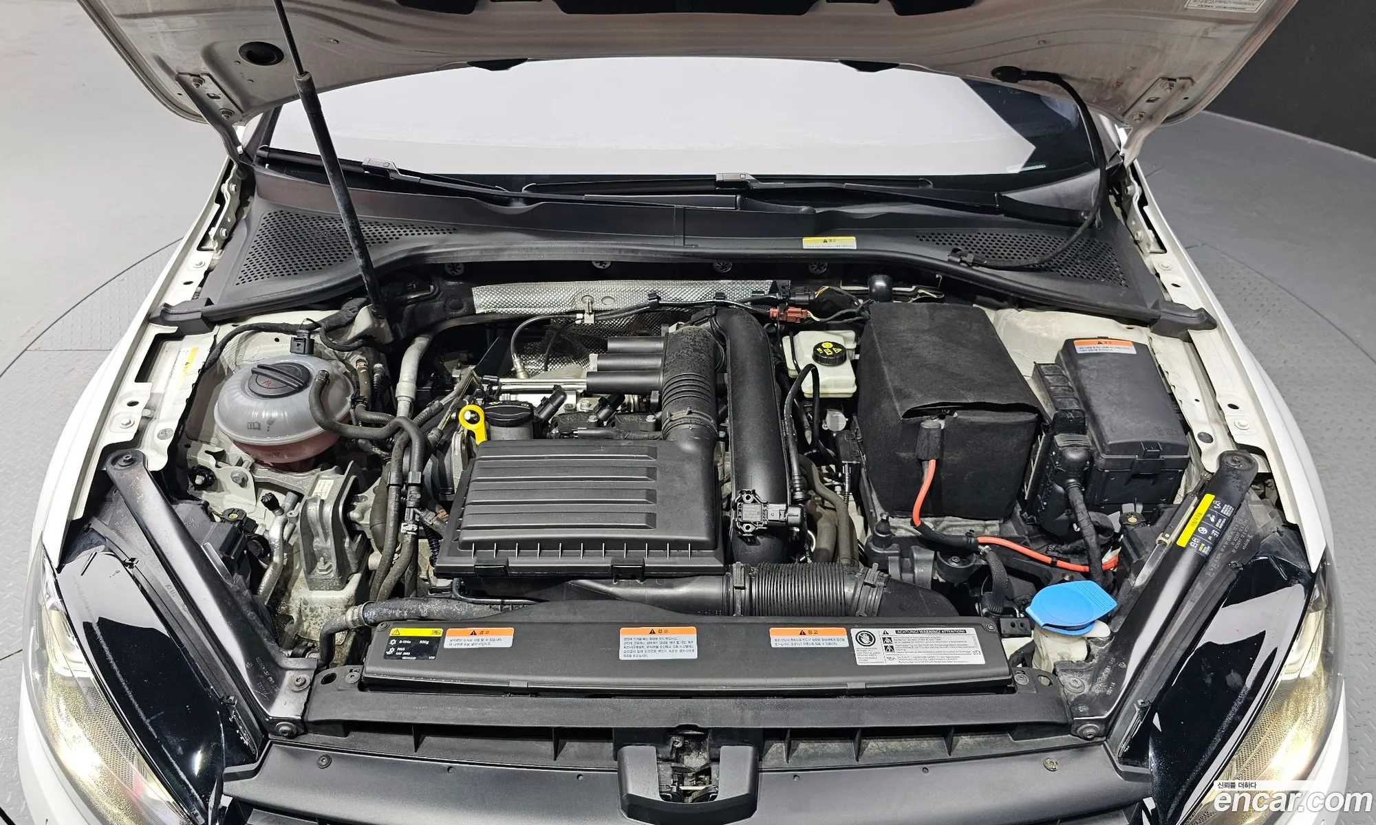 Volkswagen Golf Vii 14 Tsi Premium 2015 - фотография 12521961