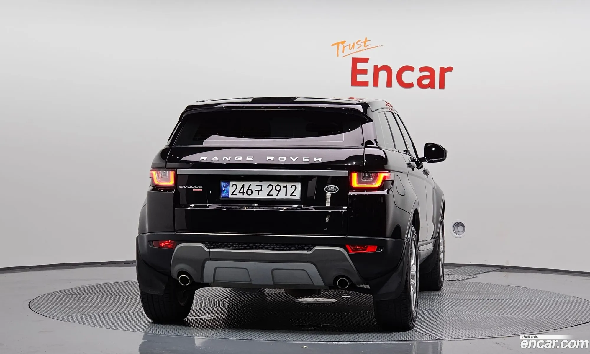 Land Rover Range Rover Evoque 20 Td4 Se - фотография 7341470
