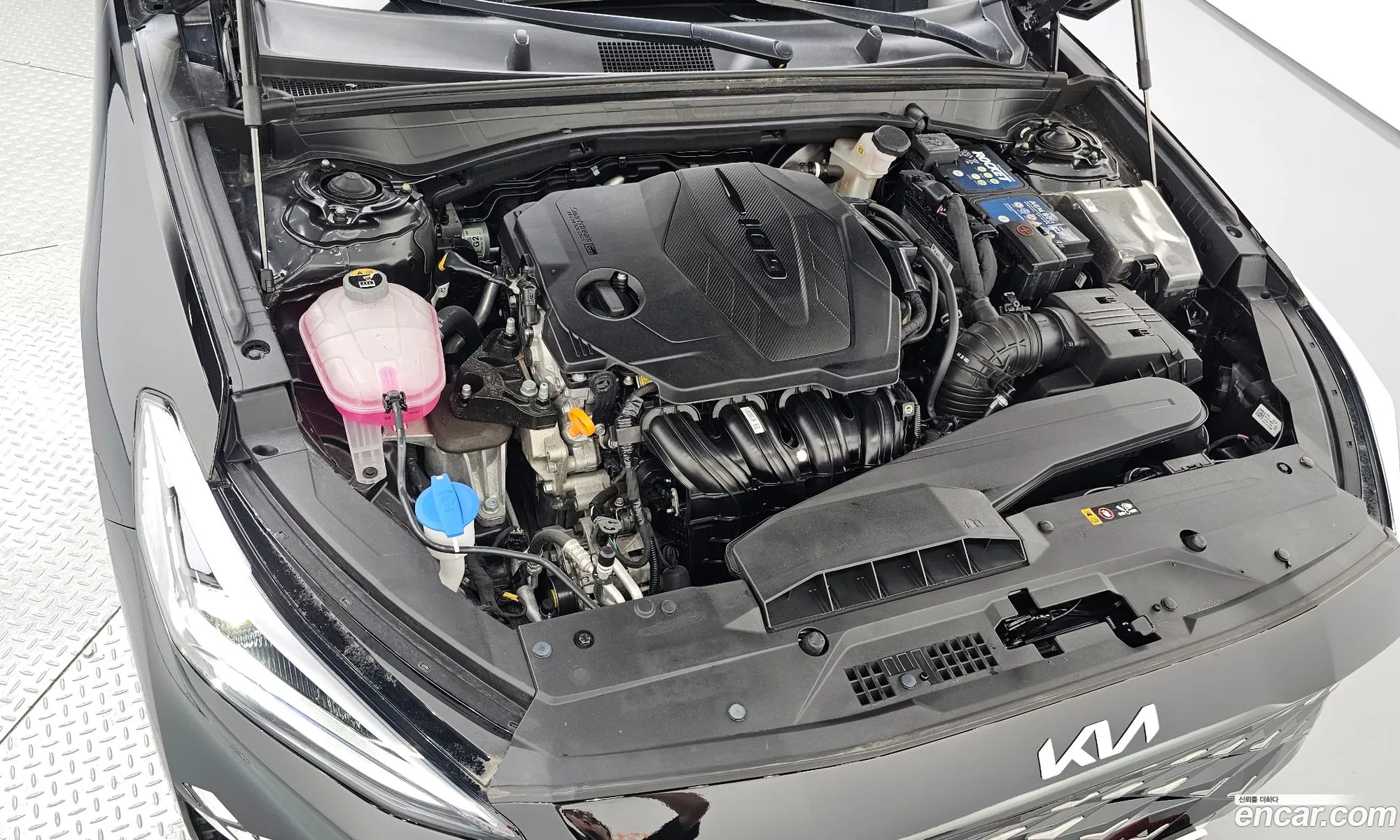 Kia K8 25 Gasoline 2Wd 2021 - фотография 12671059