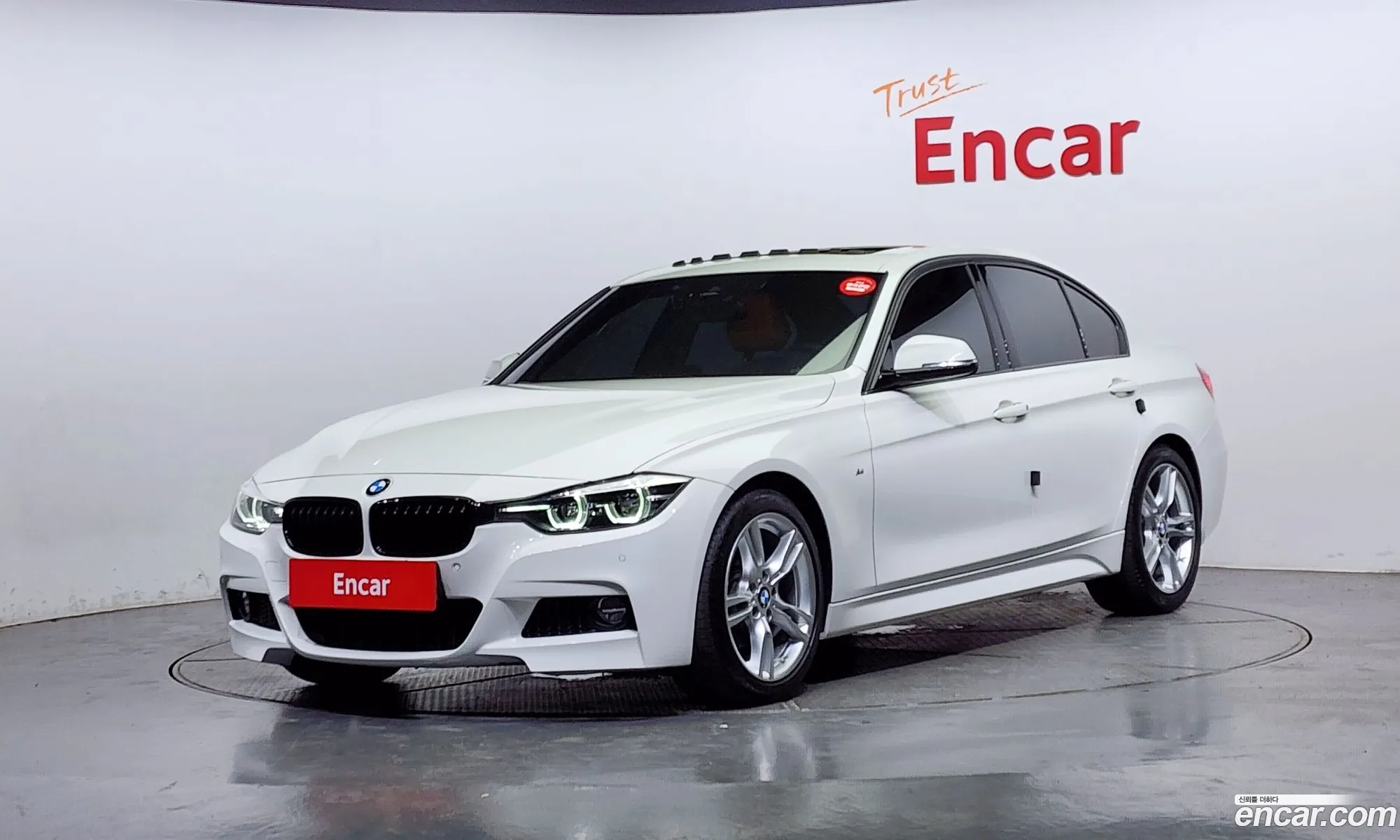 BMW 3Er 330I M Sports Shadow 2018 - фотография 12039881