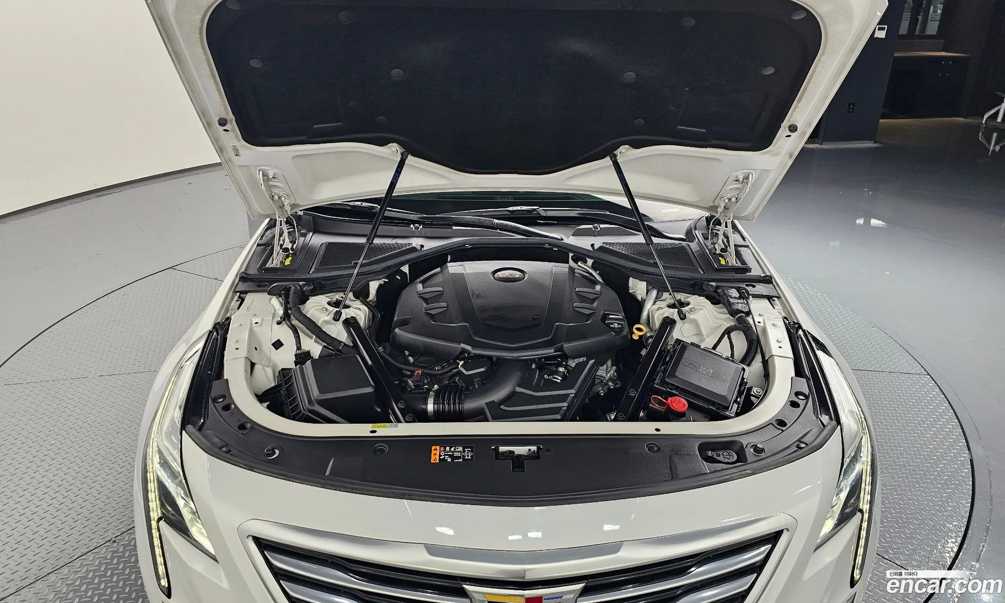 Cadillac Ct6 36 Premium Awd - фотография 4667140