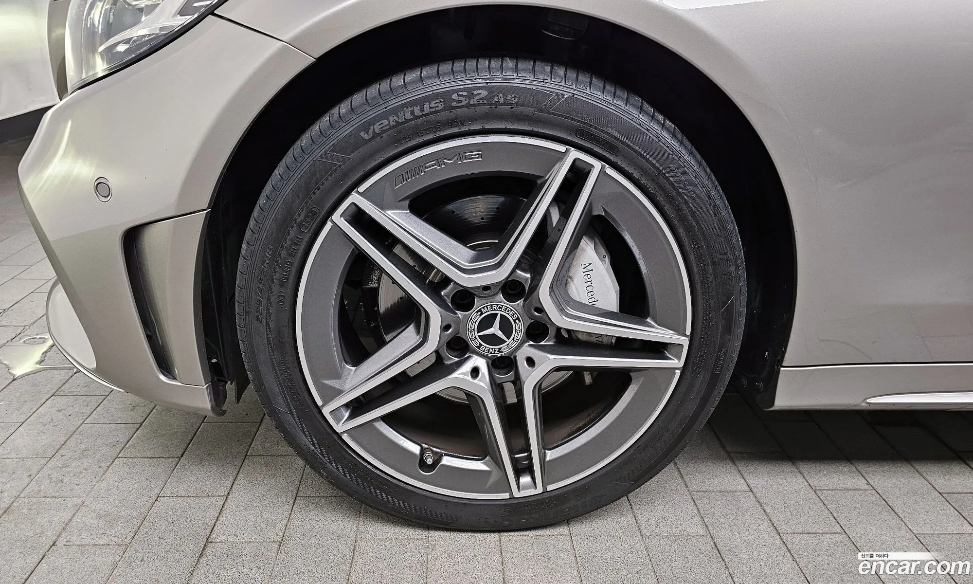 Mercedes C-Class W205 C220 D 4Matic Amg Line - фотография 19049505