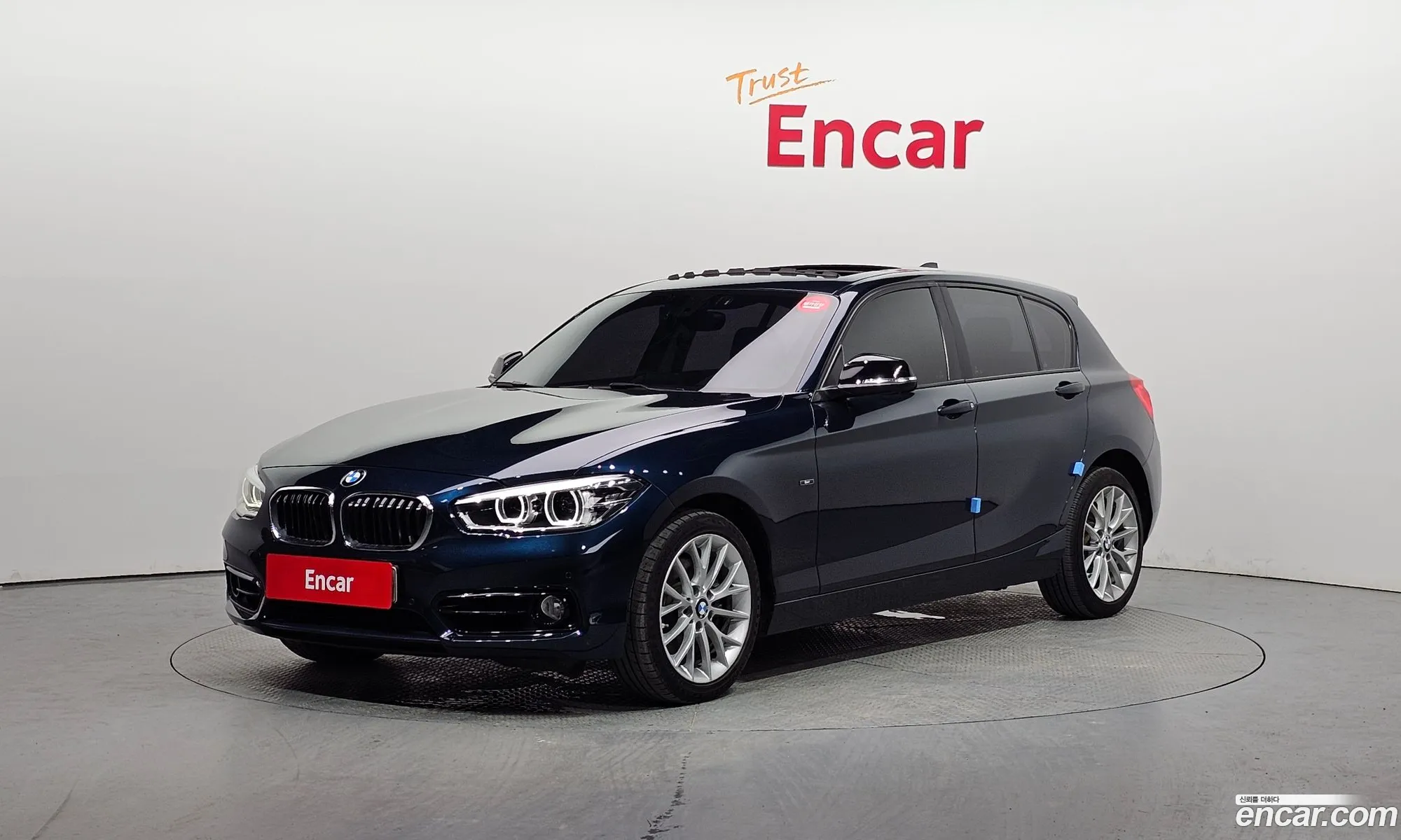 BMW 1 Series F20 118D Sports 5-Door - фотография 6885932