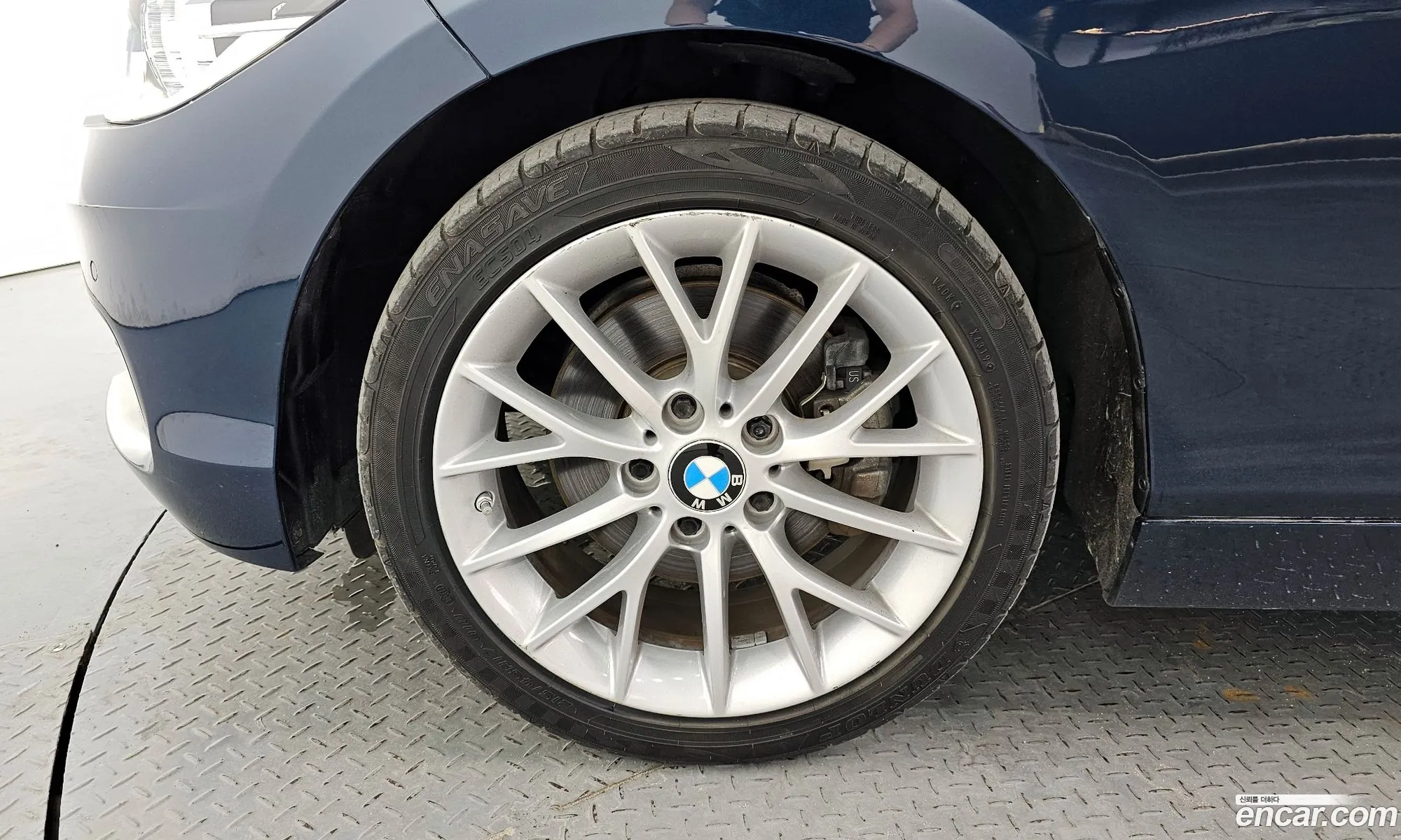 BMW 1 Series F20 118D Sports 5-Door - фотография 6885936